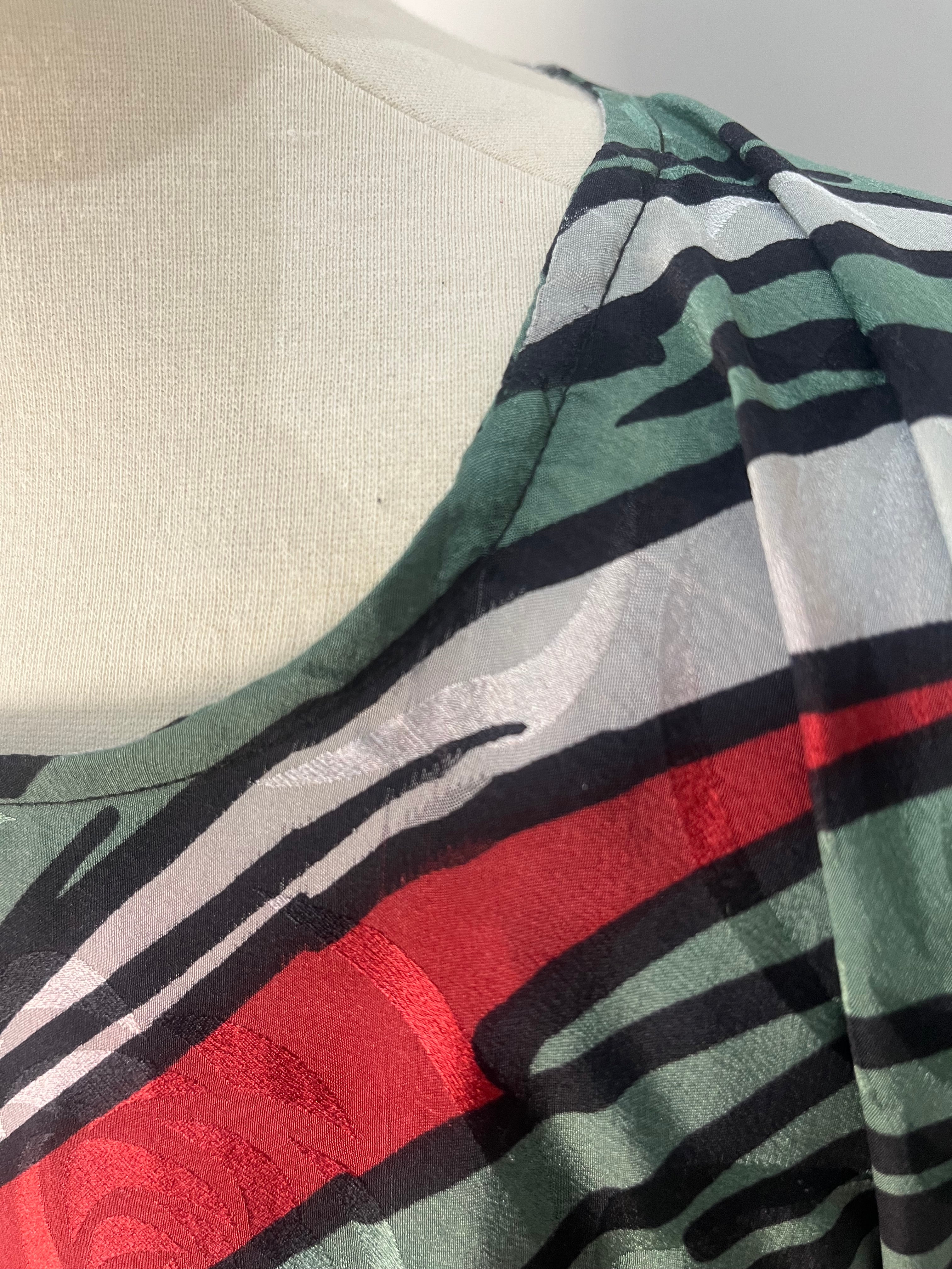 PRC6298 Avatar Pure Silk Capelet Poncho