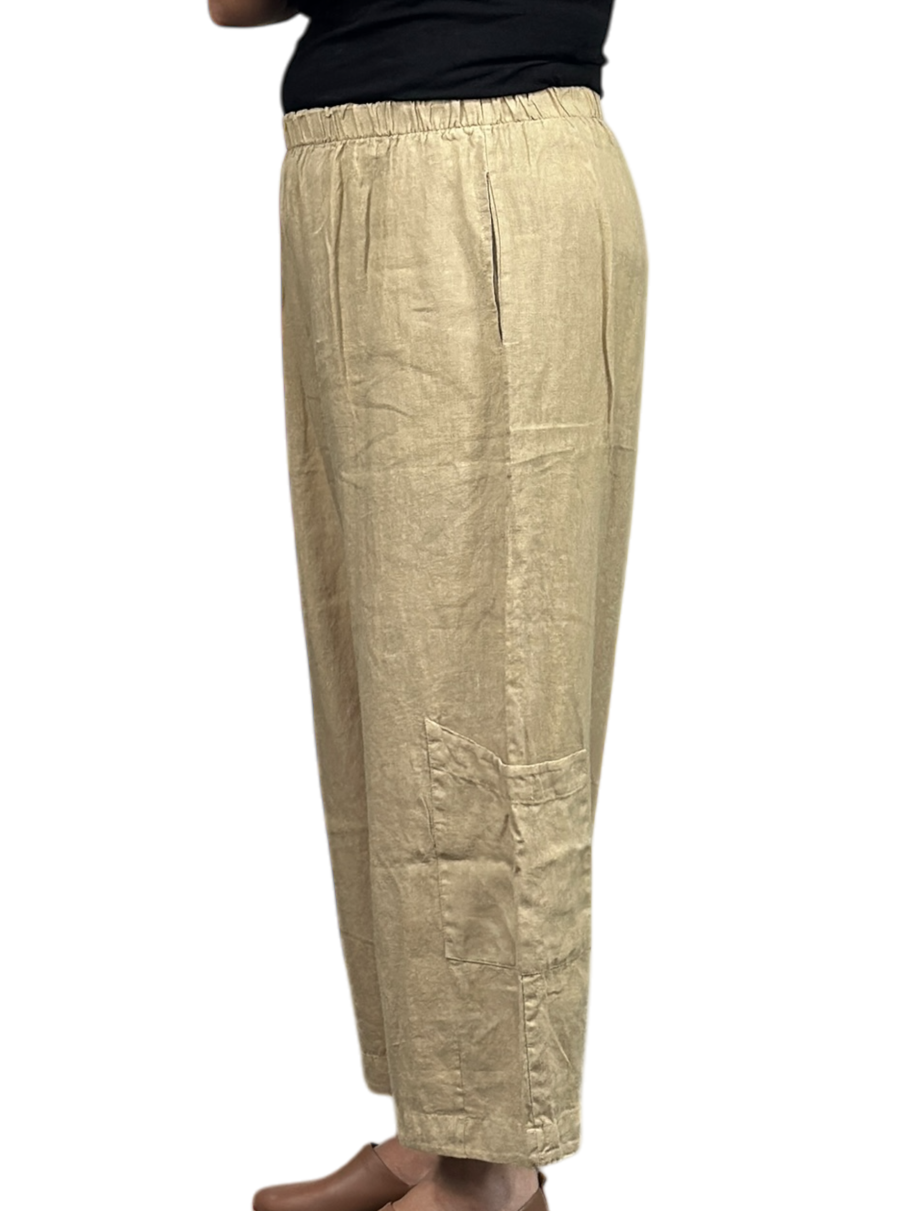 Viscacha Spring 2025 Bryn Walker Linen Casbah Pants IN STOCK by Bryn Walker – Handmade ethical Pants from sariKNOTsari using upcycled silk. Designed in Canada for travel and slow fashion, loved from Toronto to LA to Sydney. Featuring Zsiska, Bryn Walker and Artisan Leather coats by Rejean Pepin, Pepin designs