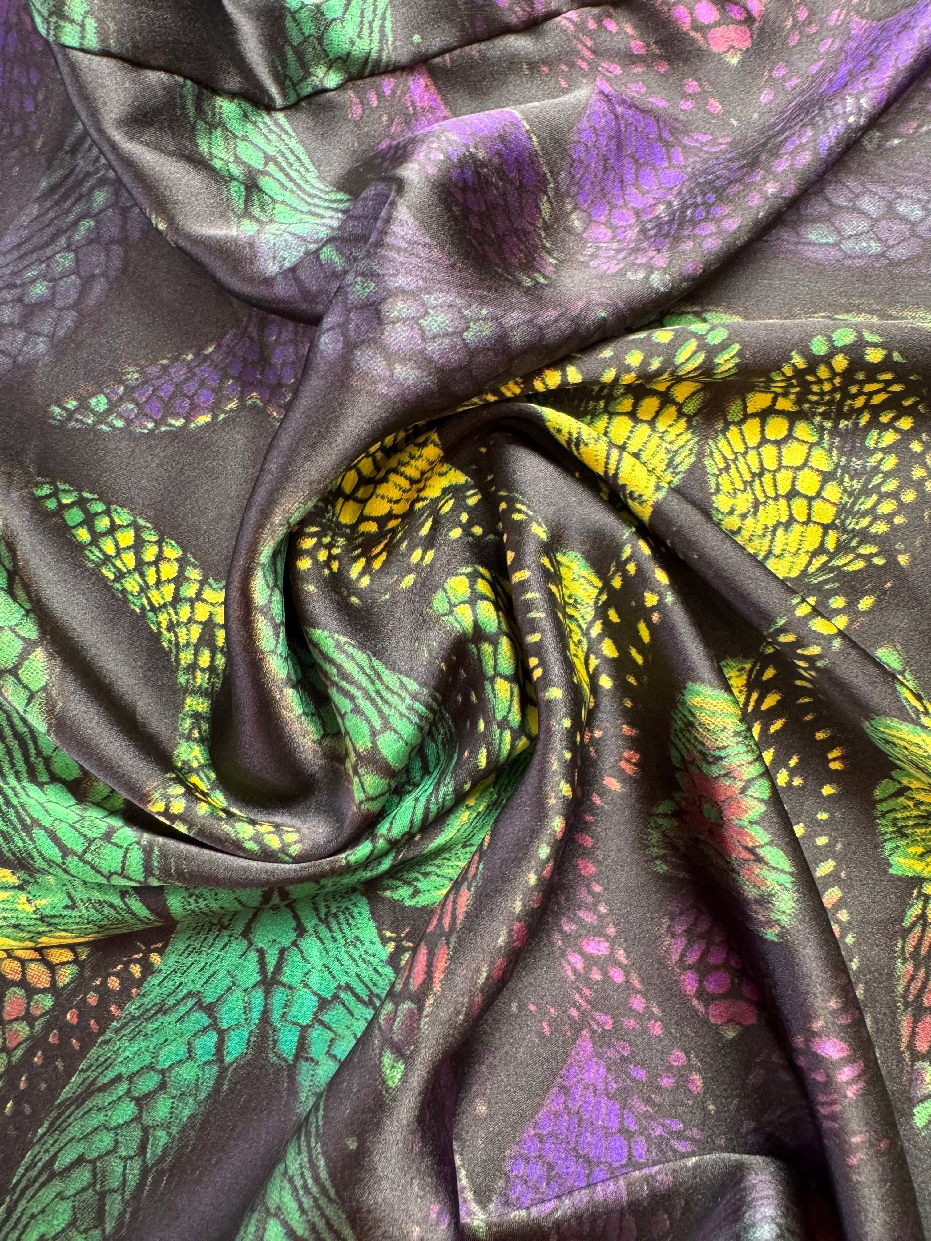 Slither Upcycled Pure Silk Satin Pillowcase