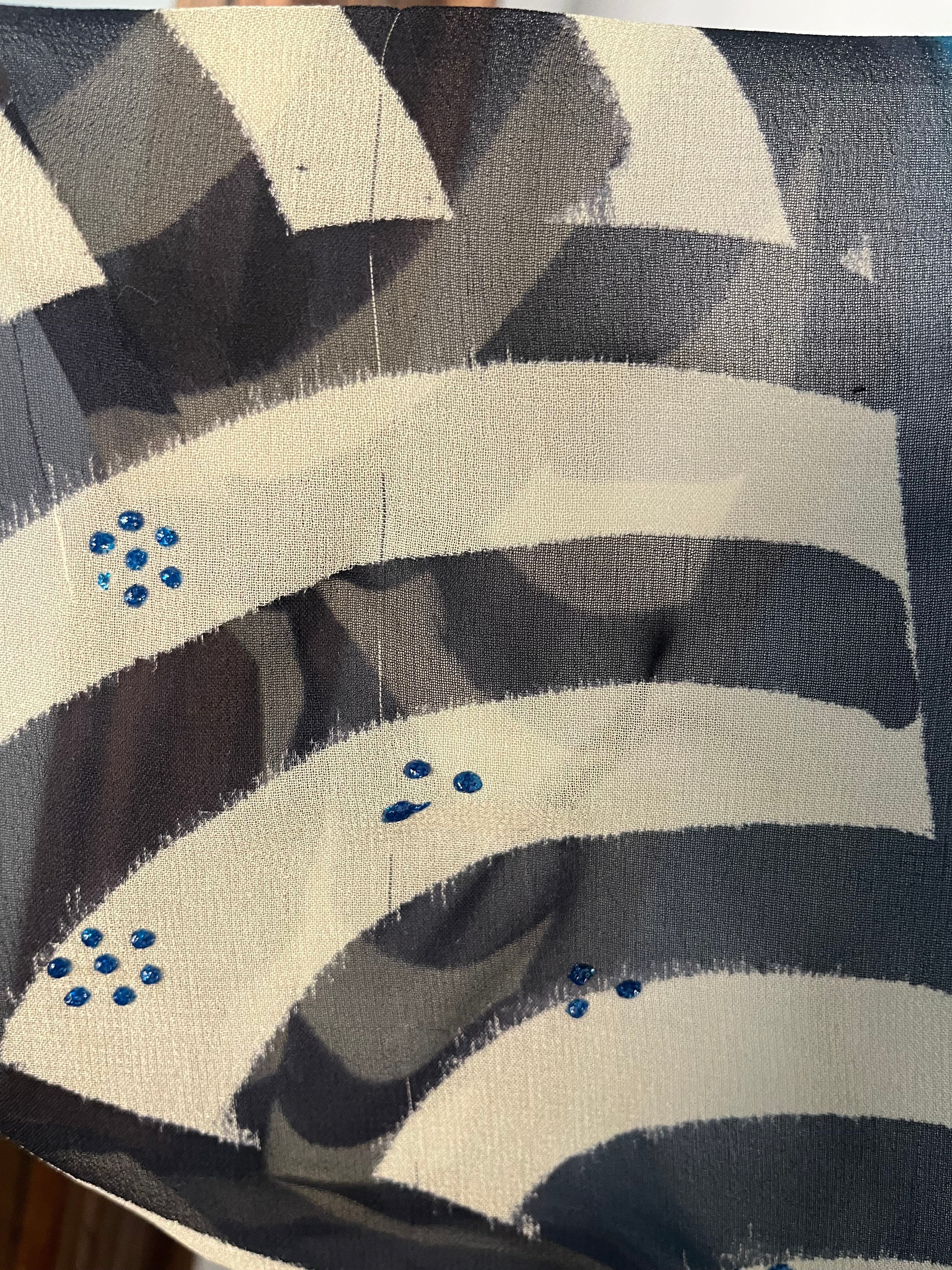 PRG6315 Sheer Wabi Sabi Pure Silk Side Slit Top