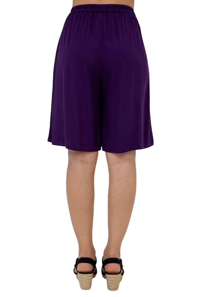 Aubergine Bamboo/Linen Shorts by Blue Sky Clothing Co – Handmade ethical Shorts from sariKNOTsari using upcycled silk. Designed in Canada for travel and slow fashion, loved from Toronto to LA to Sydney. Featuring Zsiska, Bryn Walker and Artisan Leather coats by Rejean Pepin, Pepin designs
