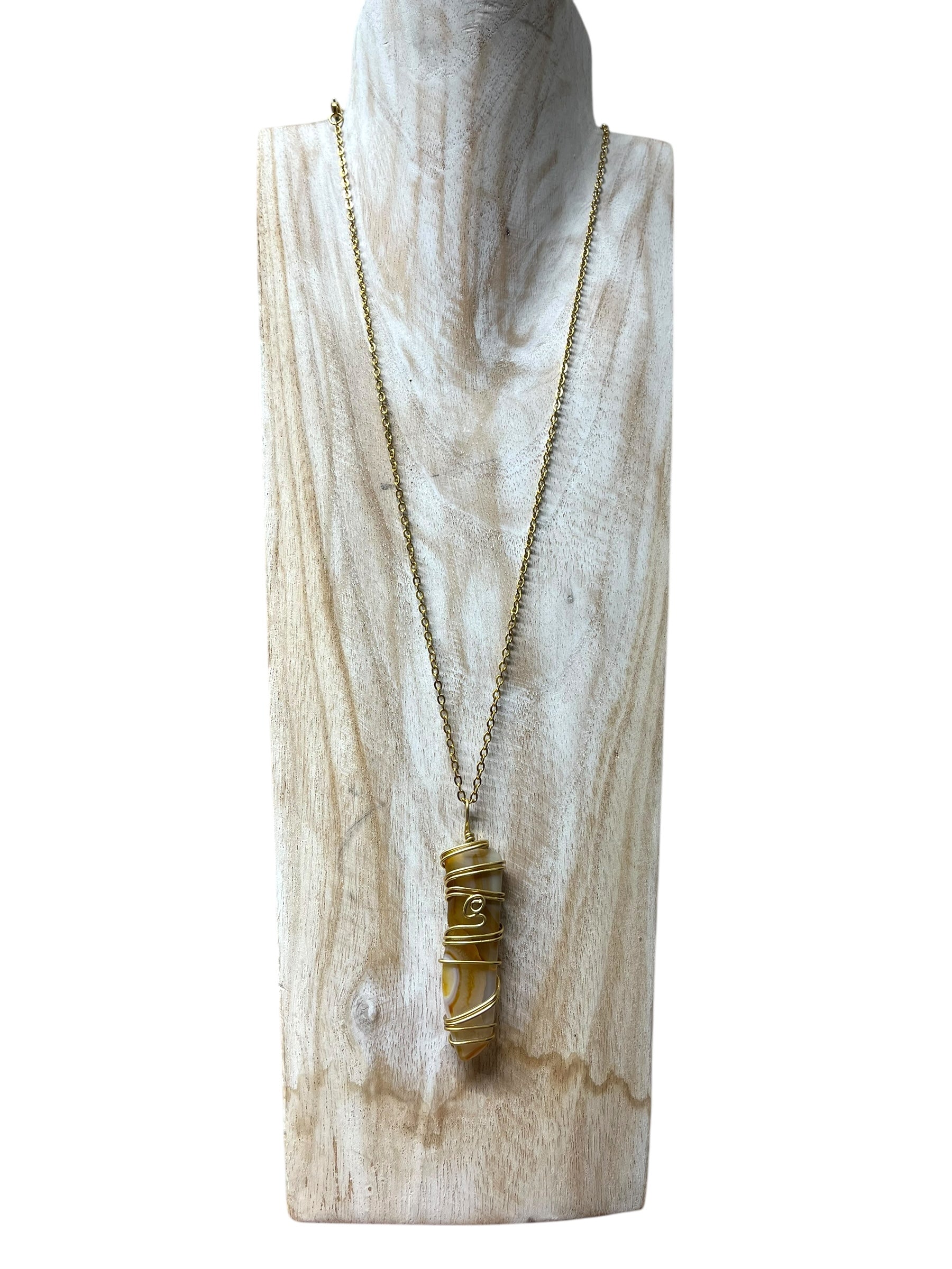 Agate Specialty Crystal Necklace - Gold by Wrapped By Rachel – Handmade ethical Necklace from sariKNOTsari using upcycled silk. Designed in Canada for travel and slow fashion, loved from Toronto to LA to Sydney. Featuring Zsiska, Bryn Walker and Artisan Leather coats by Rejean Pepin, Pepin designs