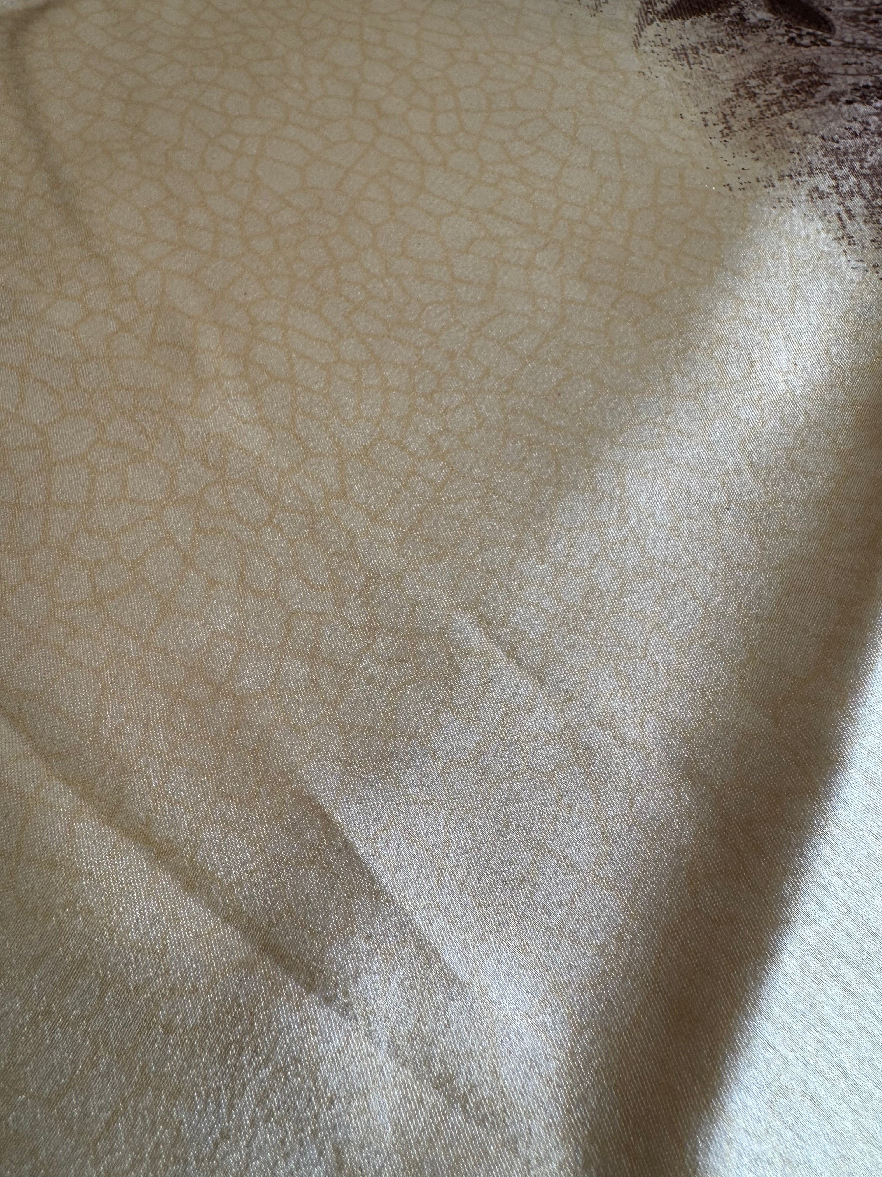 Bee's Nest Upcycled Pure Silk Satin Pillowcase
