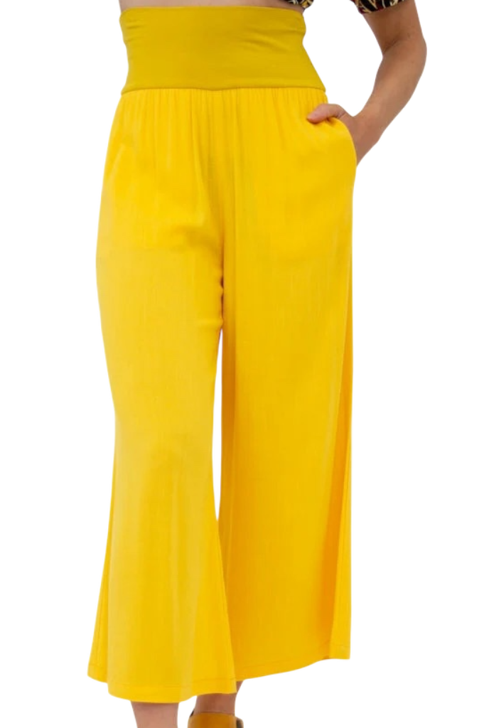 Wallflower Yellow Bamboo/Linen Landon Capri Pant by Blue Sky Clothing Co – Handmade ethical Capris from sariKNOTsari using upcycled silk. Designed in Canada for travel and slow fashion, loved from Toronto to LA to Sydney. Featuring Zsiska, Bryn Walker and Artisan Leather coats by Rejean Pepin, Pepin designs