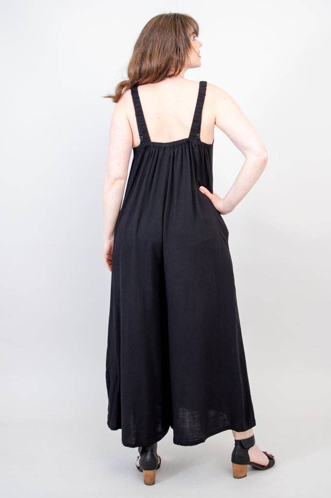 Joanna Black Linen Bamboo Jumpsuit by Blue Sky Clothing Co – Handmade ethical Jumpsuit from sariKNOTsari using upcycled silk. Designed in Canada for travel and slow fashion, loved from Toronto to LA to Sydney.