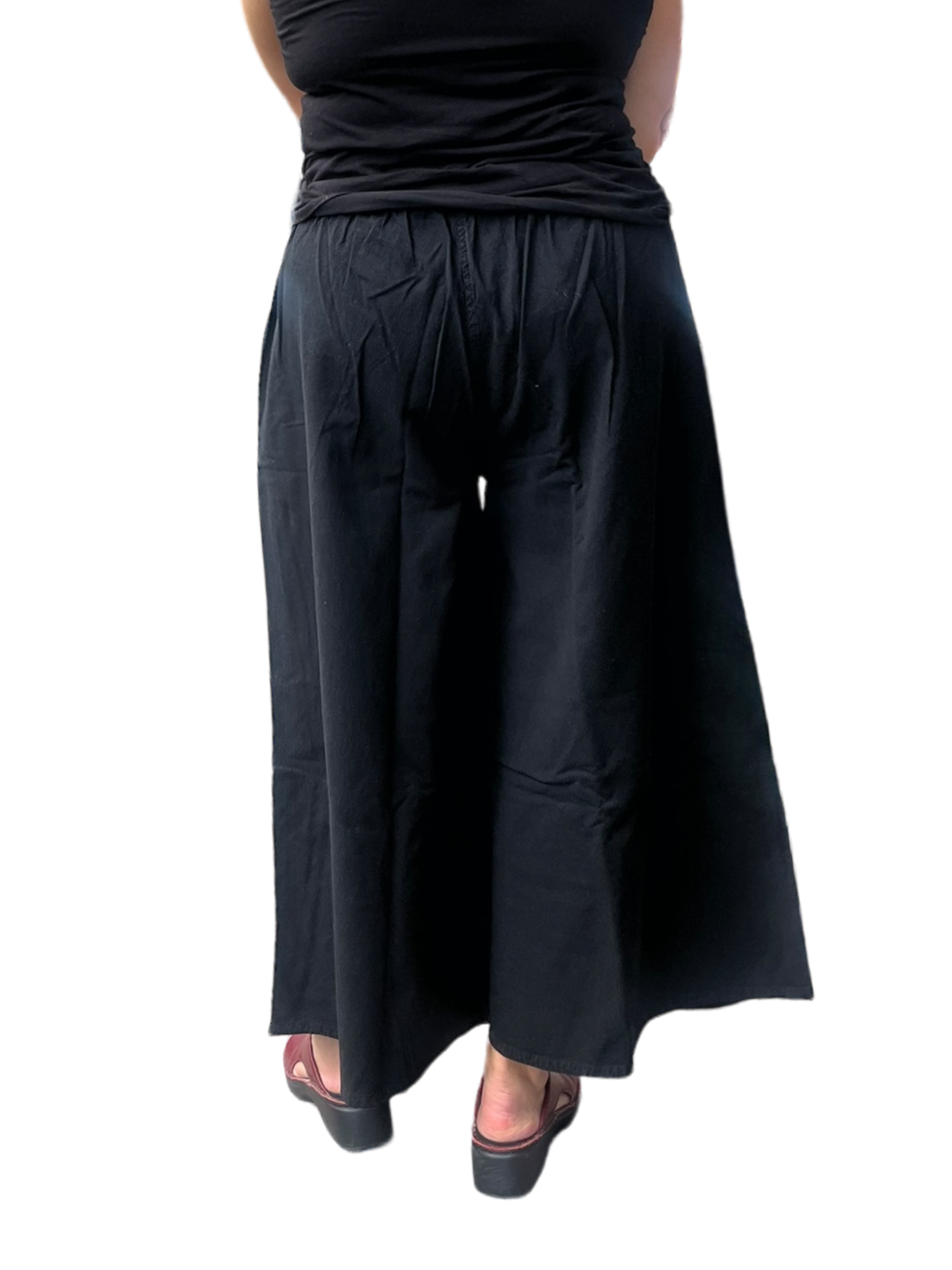 Black Cotton Palazzo Pants by Creative Design – Handmade ethical Pants/Skirt from sariKNOTsari using upcycled silk. Designed in Canada for travel and slow fashion, loved from Toronto to LA to Sydney. Featuring Zsiska, Bryn Walker and Artisan Leather coats by Rejean Pepin, Pepin designs