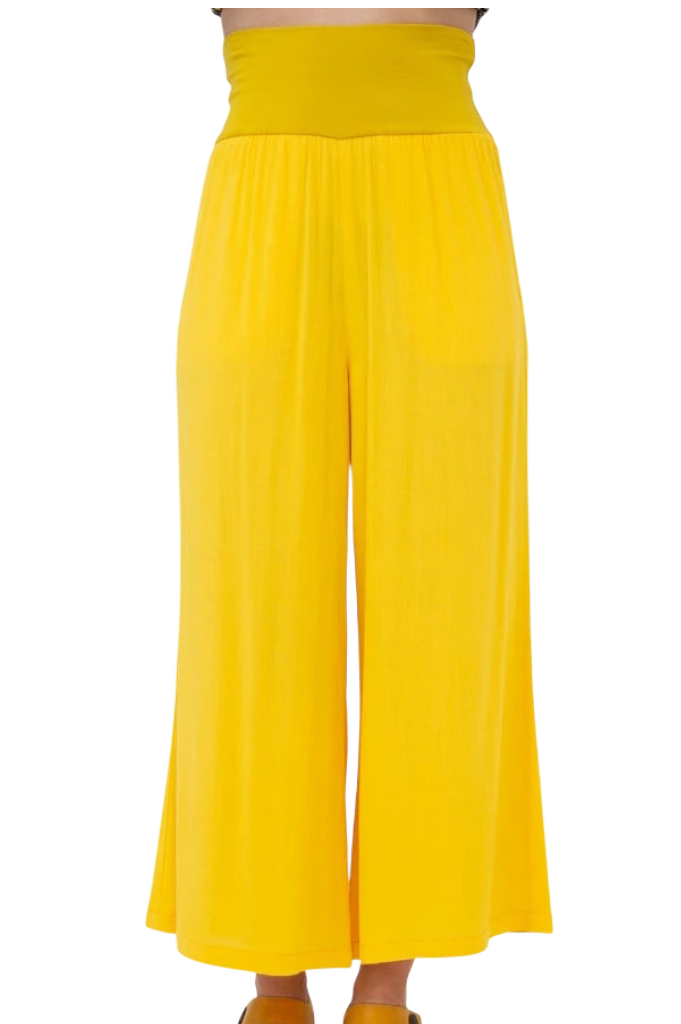 Wallflower Yellow Bamboo/Linen Landon Capri Pant by Blue Sky Clothing Co – Handmade ethical Capris from sariKNOTsari using upcycled silk. Designed in Canada for travel and slow fashion, loved from Toronto to LA to Sydney. Featuring Zsiska, Bryn Walker and Artisan Leather coats by Rejean Pepin, Pepin designs