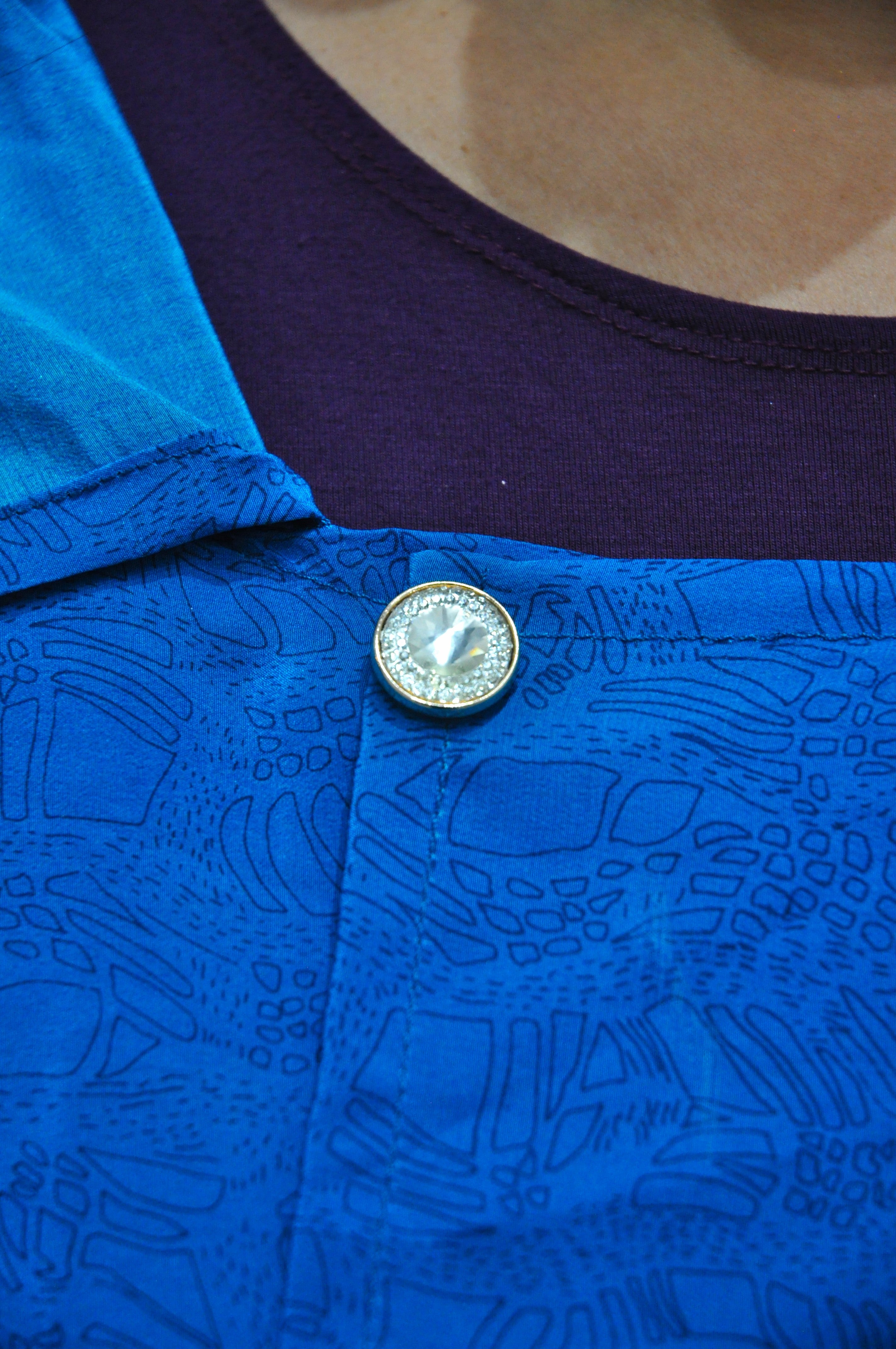 White Gem with Rhinestones Magnetic Button by Magnet – Handmade ethical Brooch from sariKNOTsari using upcycled silk. Designed in Canada for travel and slow fashion, loved from Toronto to LA to Sydney. Featuring Zsiska, Bryn Walker and Artisan Leather coats by Rejean Pepin, Pepin designs