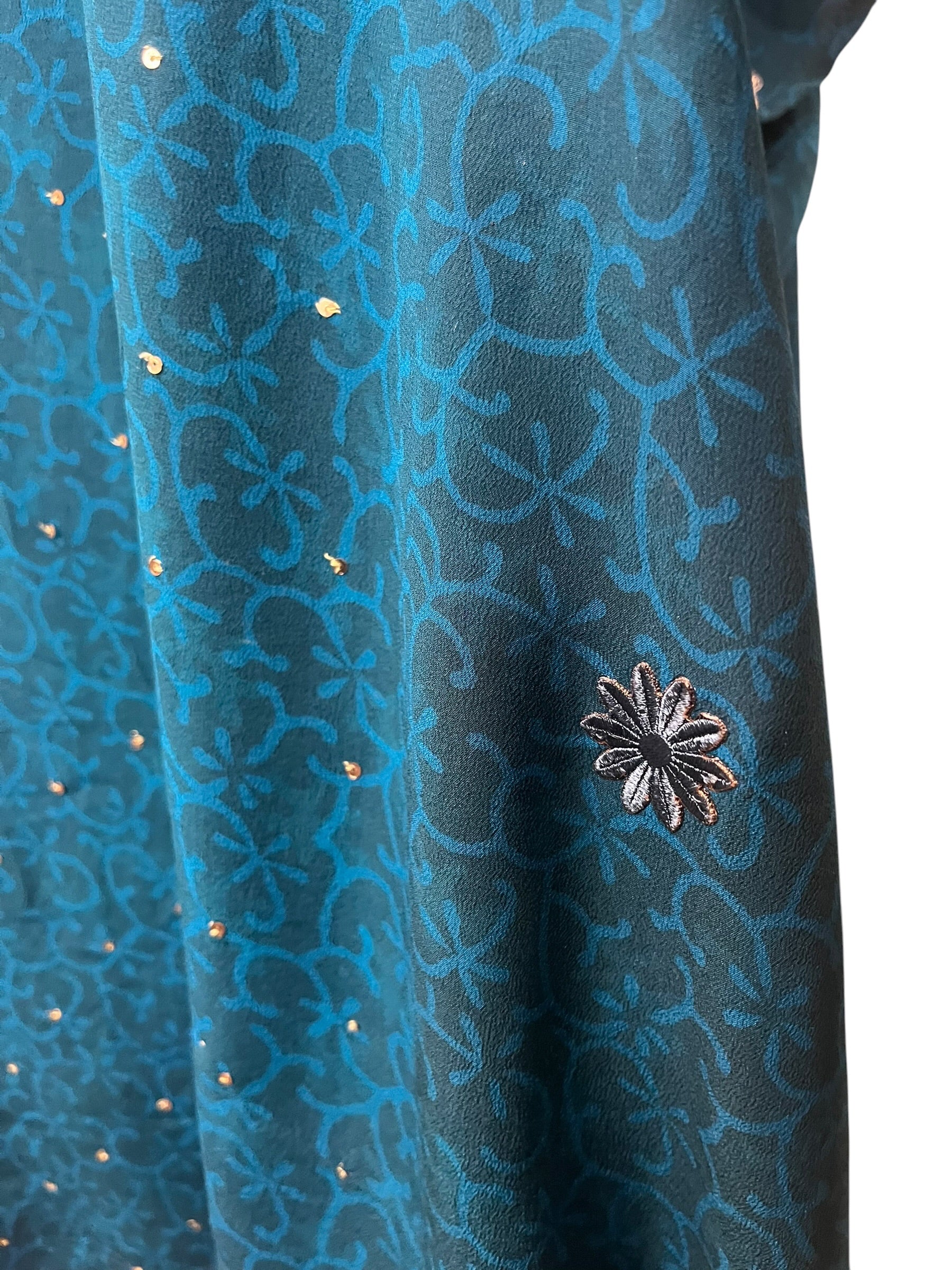 Releases Sunday at 8pm EST PRC9124 Avatar Pure Silk Midi Length Kaftan