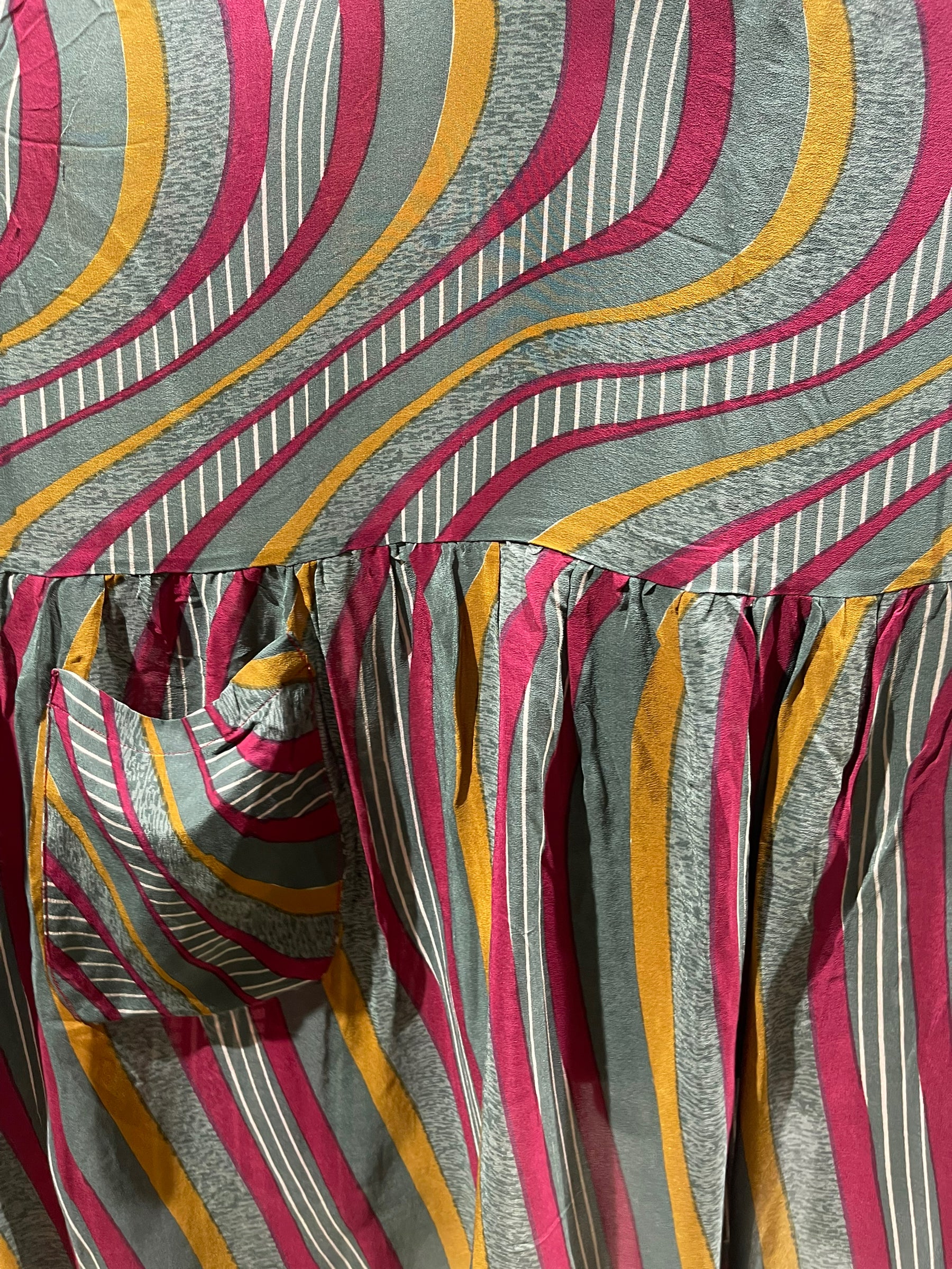 LADY LUCK PRC5276 Avatar Pure Silk Boxy Babydoll Dress