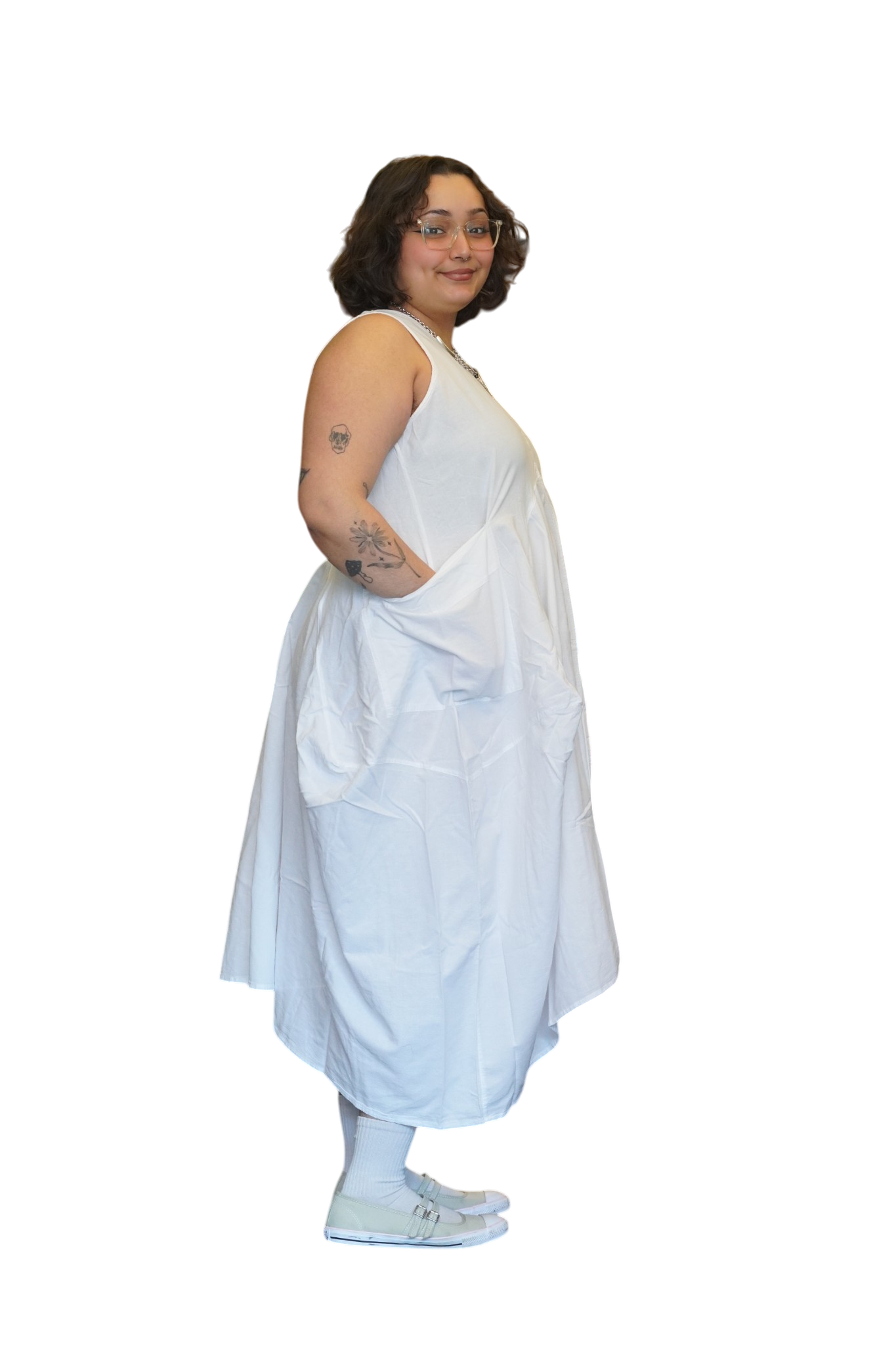 White Cotton Parachute Dress with Pockets by Creative Design – Handmade ethical Dress from sariKNOTsari using upcycled silk. Designed in Canada for travel and slow fashion, loved from Toronto to LA to Sydney. Featuring Zsiska, Bryn Walker and Artisan Leather coats by Rejean Pepin, Pepin designs