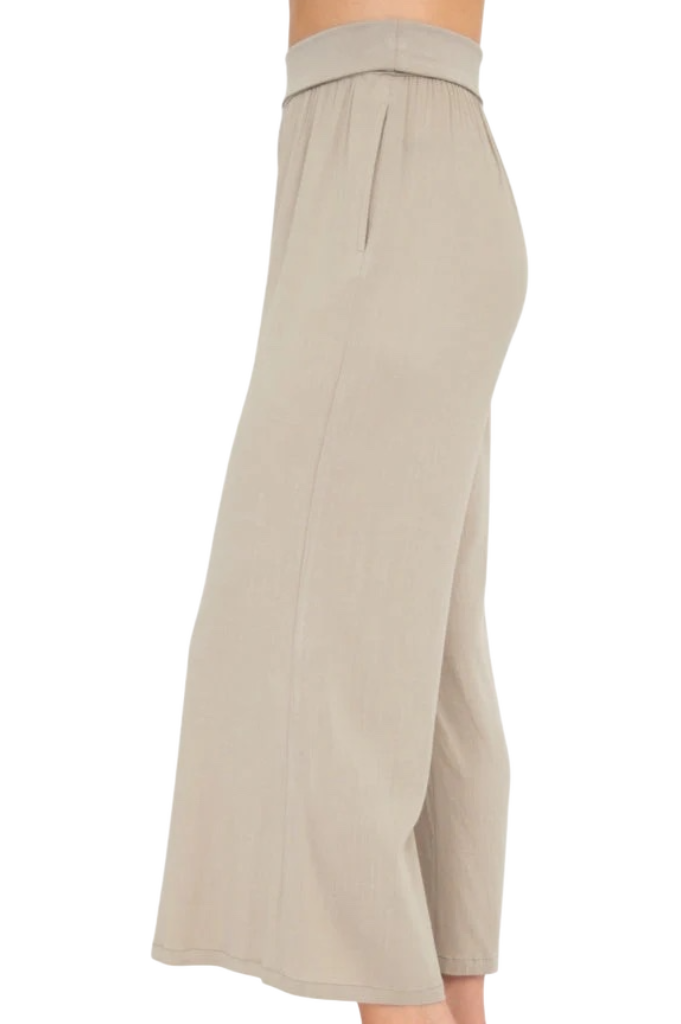 Sand Bamboo/Linen Landon Capri Pant by Blue Sky Clothing Co – Handmade ethical Capris from sariKNOTsari using upcycled silk. Designed in Canada for travel and slow fashion, loved from Toronto to LA to Sydney. Featuring Zsiska, Bryn Walker and Artisan Leather coats by Rejean Pepin, Pepin designs