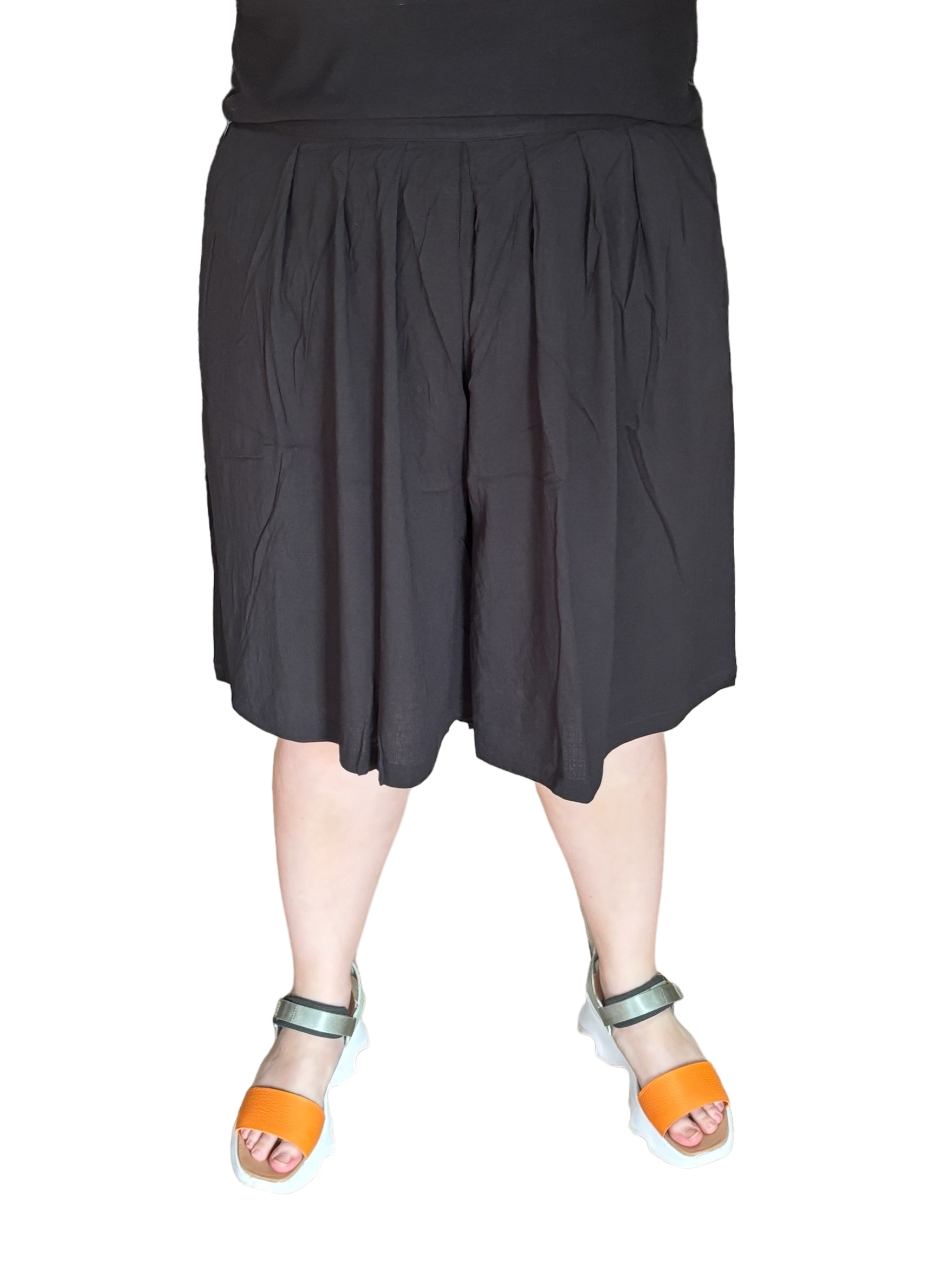 Black Velma Bamboo/Linen Shorts by Blue Sky Clothing Co – Handmade ethical Shorts from sariKNOTsari using upcycled silk. Designed in Canada for travel and slow fashion, loved from Toronto to LA to Sydney.