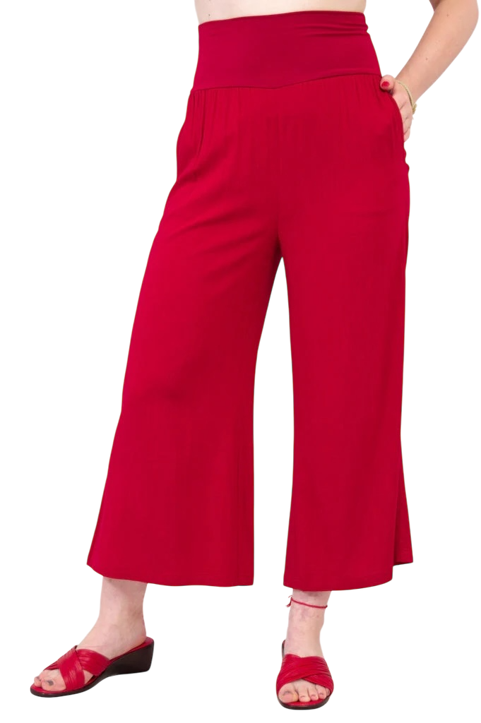 Lipstick Red Bamboo/Linen Landon Capri Pant by Blue Sky Clothing Co – Handmade ethical Capris from sariKNOTsari using upcycled silk. Designed in Canada for travel and slow fashion, loved from Toronto to LA to Sydney.