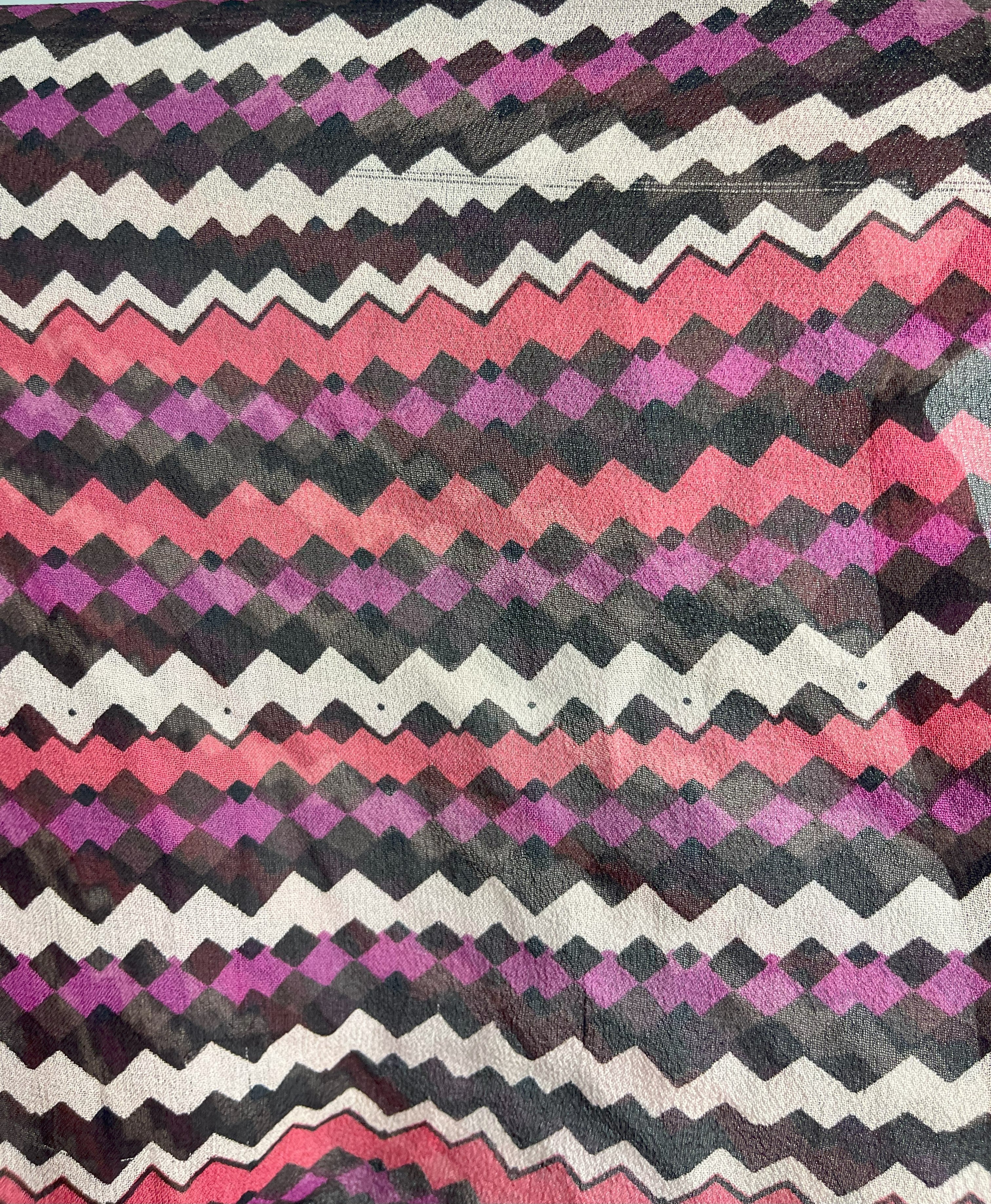 PRG6845 Sheer Wabi Sabi Pure Silk Side Slit Top