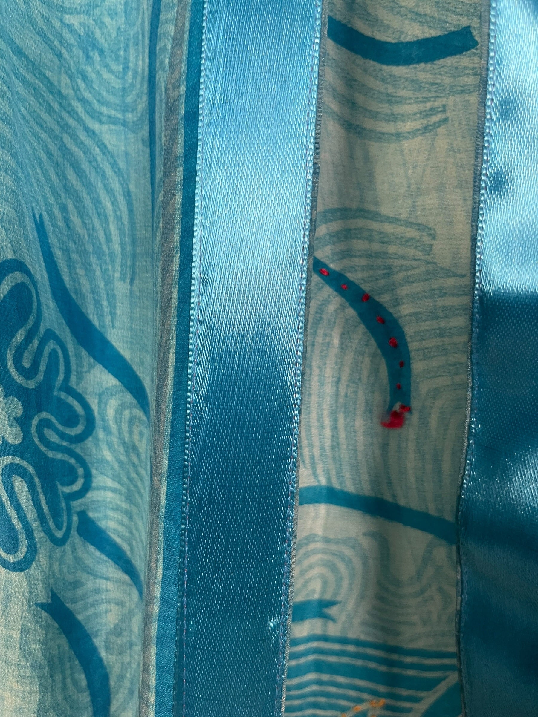Releases Sunday at 8pm EST PRC8798 Avatar Pure Silk Versatile Vest