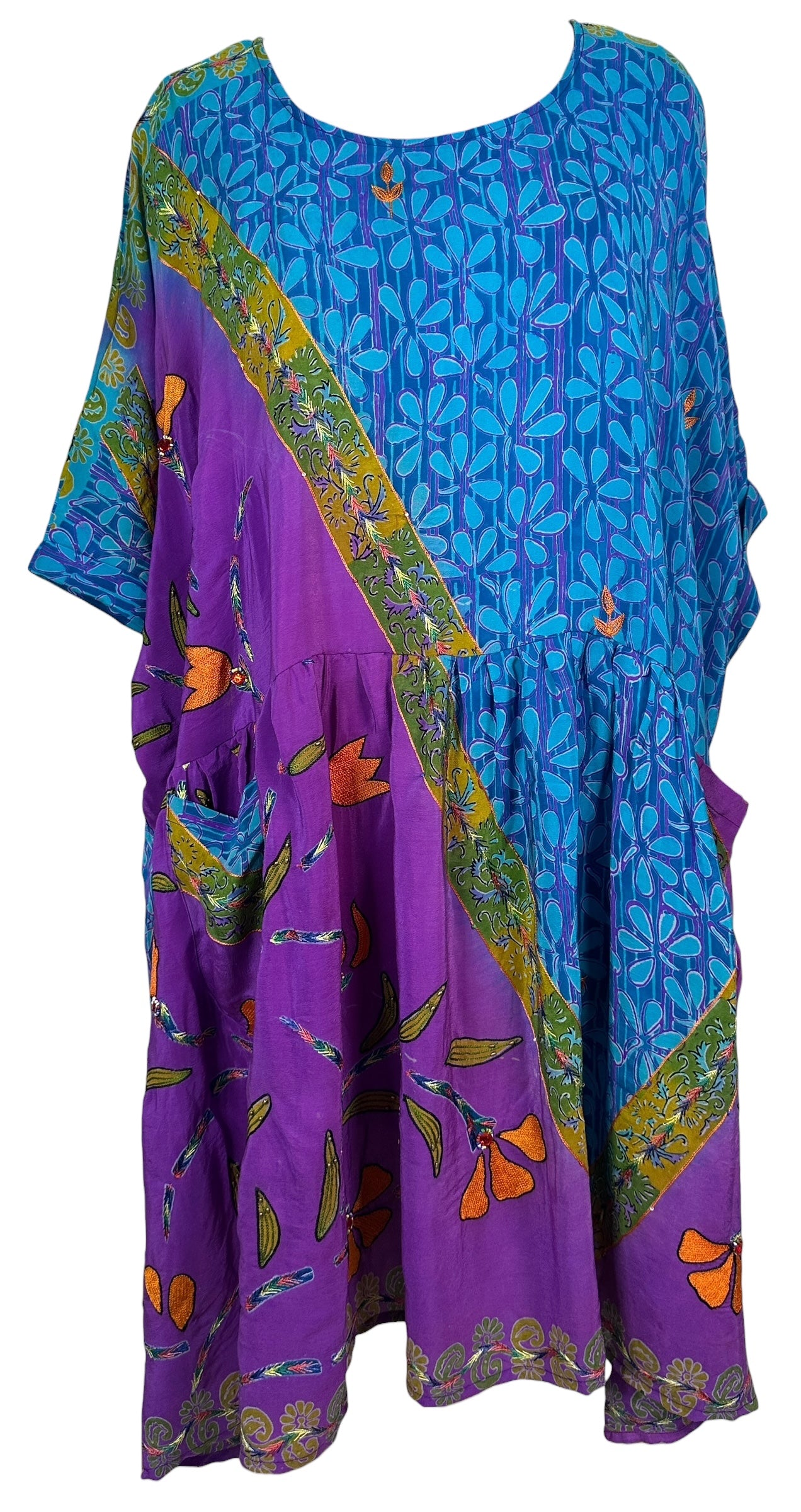 PREVIEW PRC3763 Wabi Sabi Pure Silk Boxy Babydoll Dress by FEBRUARY2026 – Handmade ethical Boxy Babydoll Dress from sariKNOTsari using upcycled silk. Designed in Canada for travel and slow fashion, loved from Toronto to LA to Sydney.