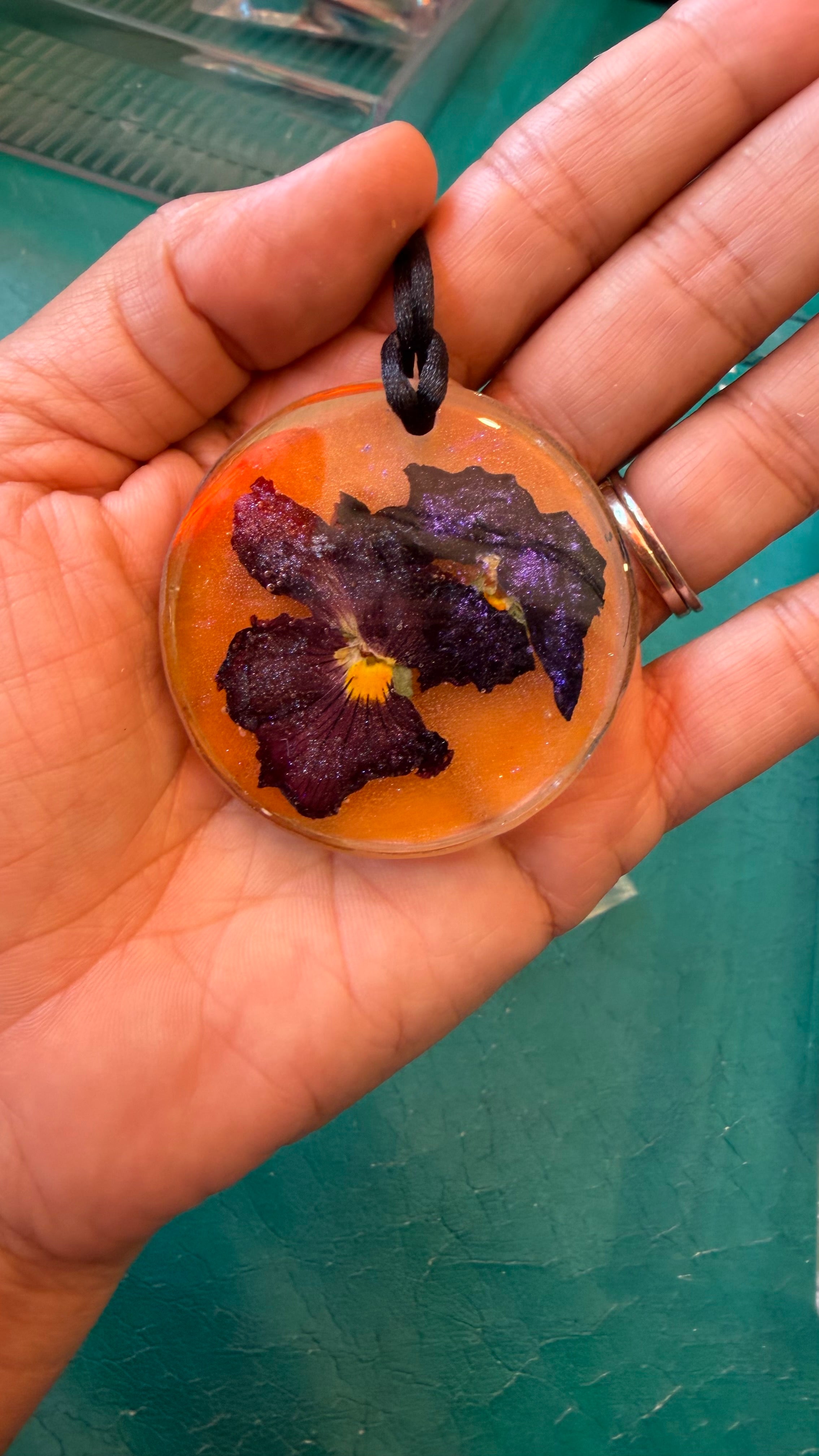 Lustrous Pansy Pendant
