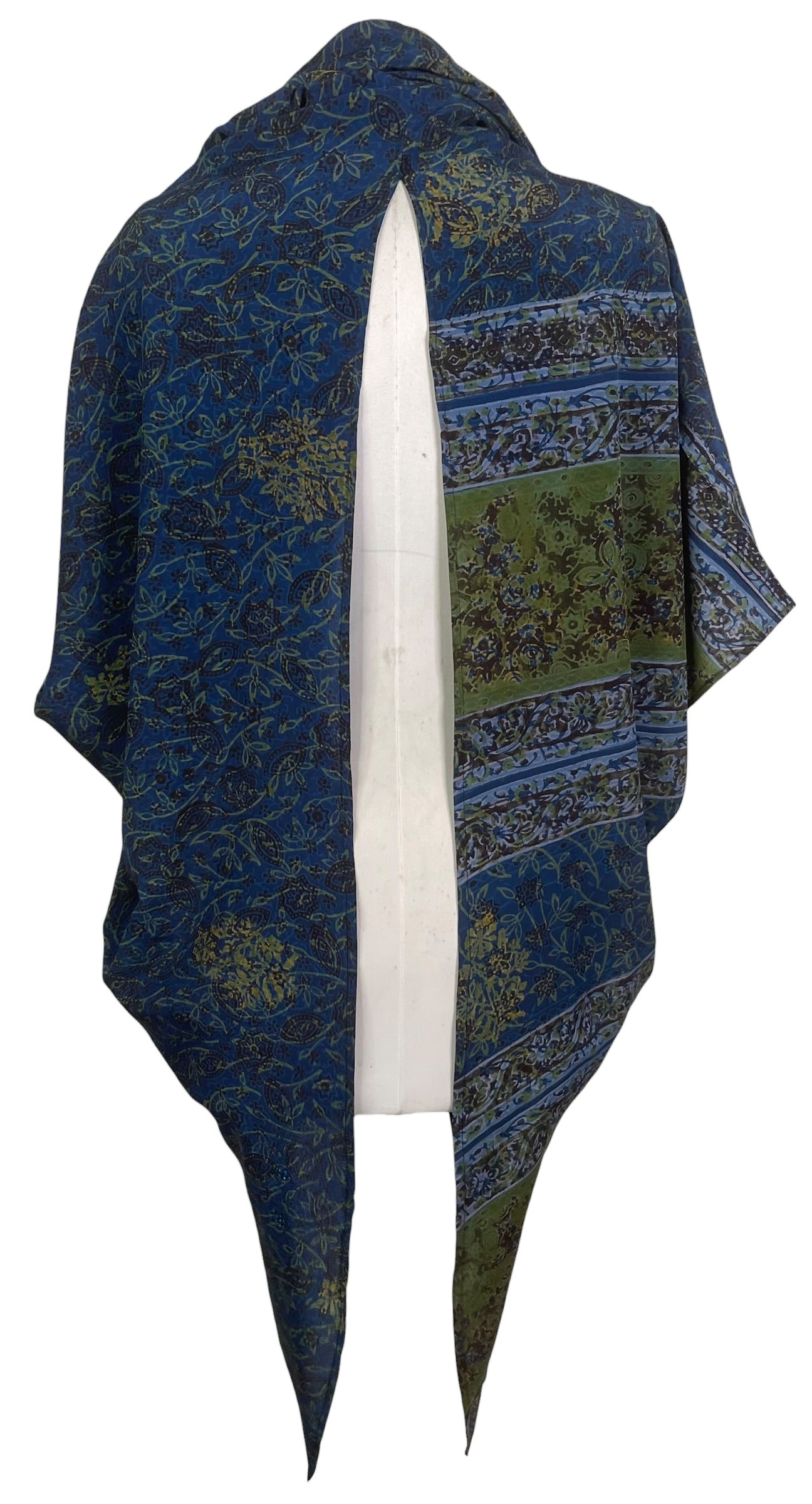 PRC8981 Avatar Pure Silk Cardigan