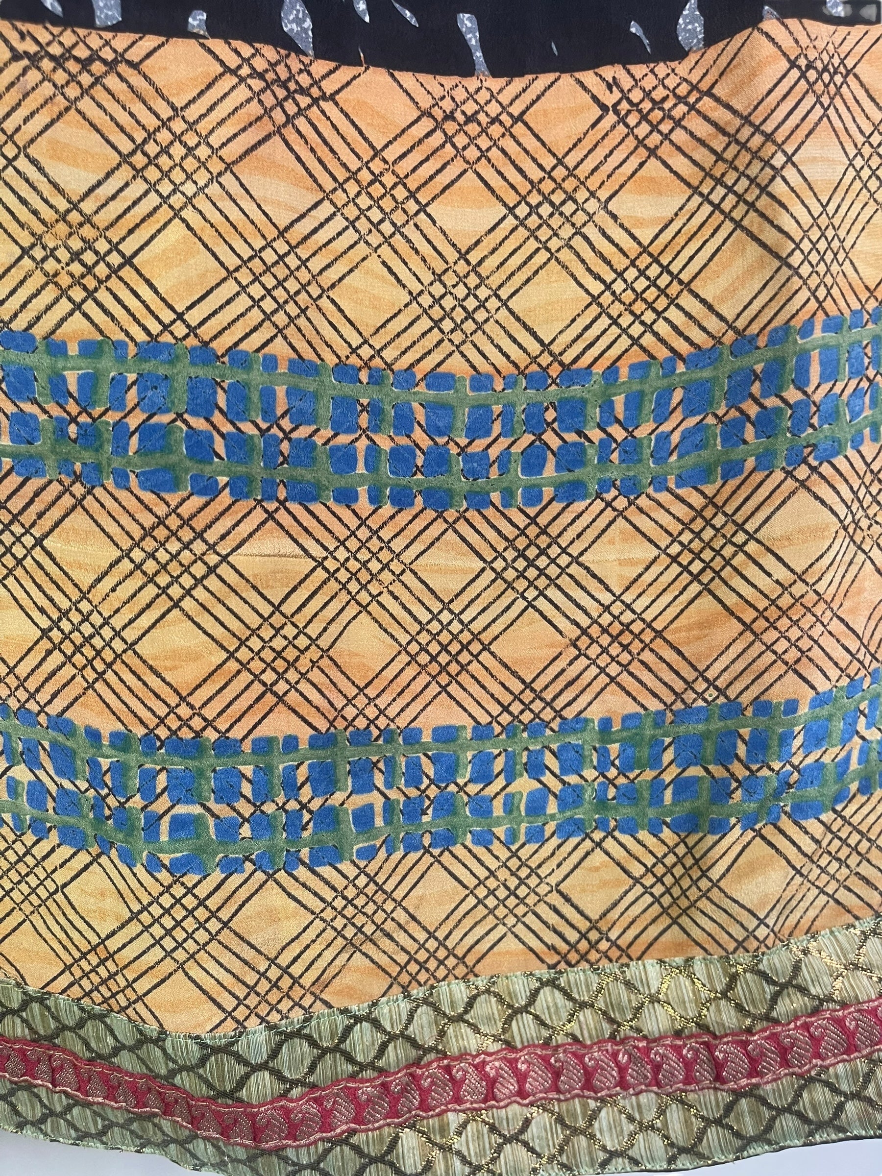 PRC8090 Avatar Pure Silk Cardigan