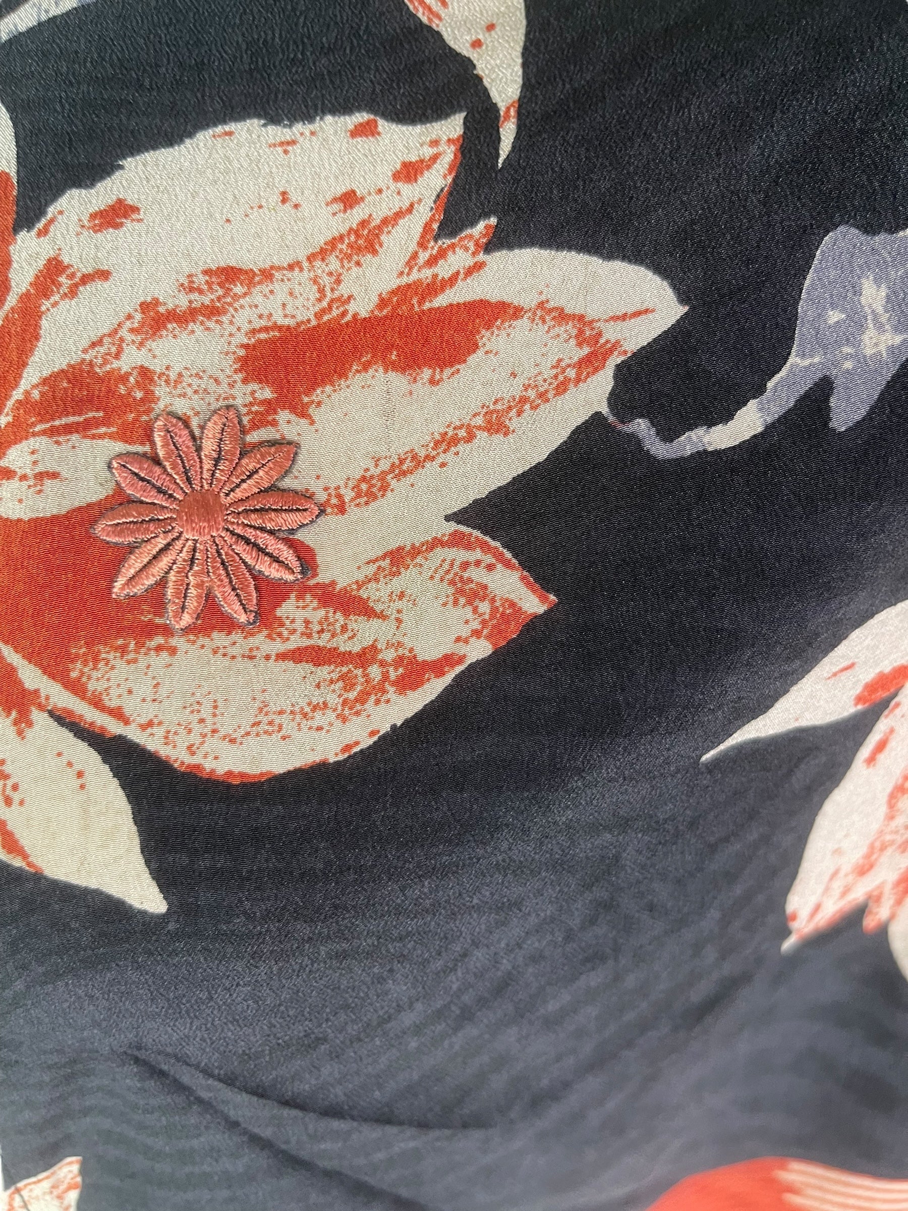 PREVIEW PRC8159 Avatar Pure Silk Cardigan by FEBRUARY2026 – Handmade ethical Cardigan from sariKNOTsari using upcycled silk. Designed in Canada for travel and slow fashion, loved from Toronto to LA to Sydney.