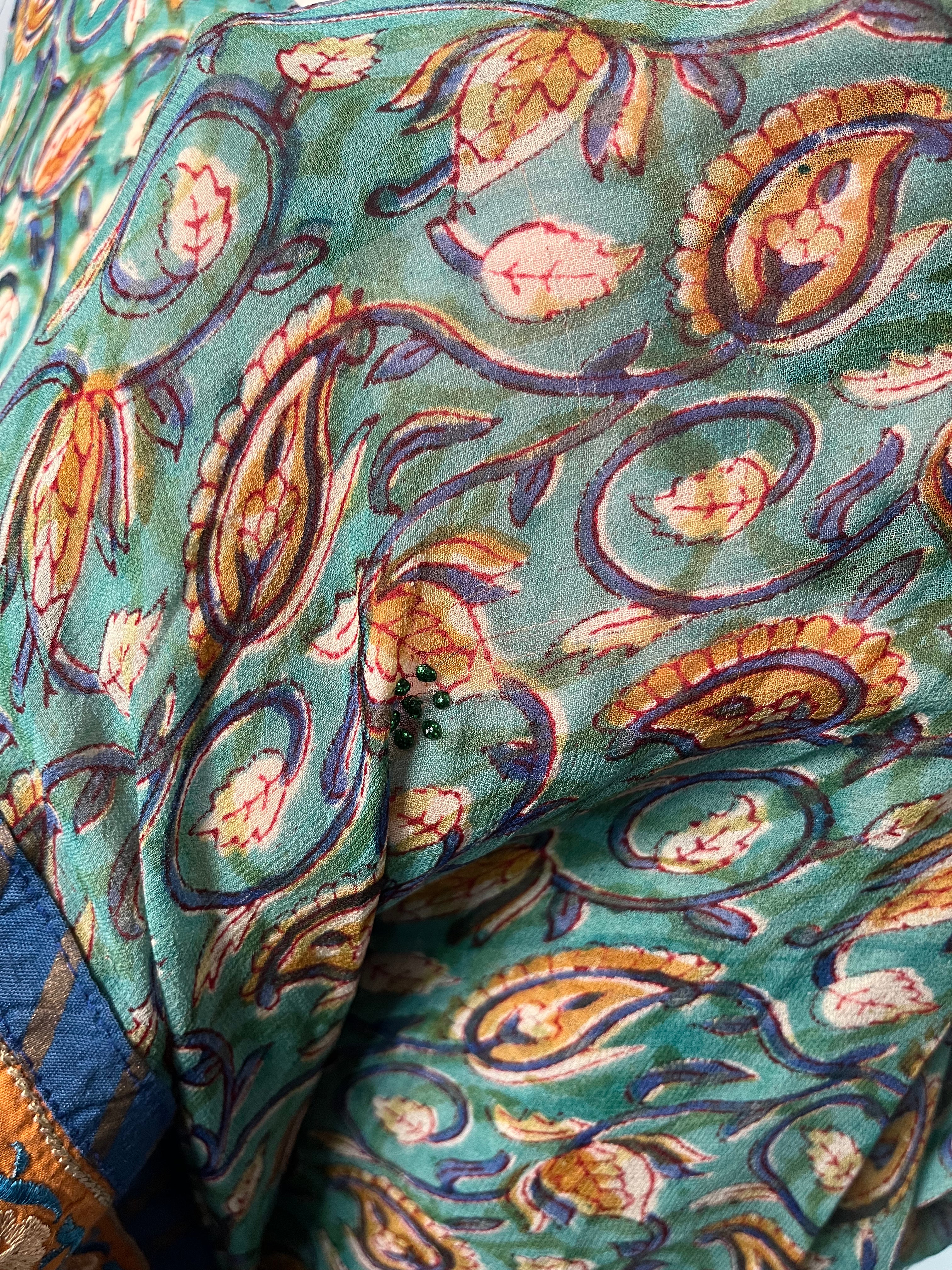 PRG7742 Sheer Wabi Sabi Pure Silk Versatile Vest