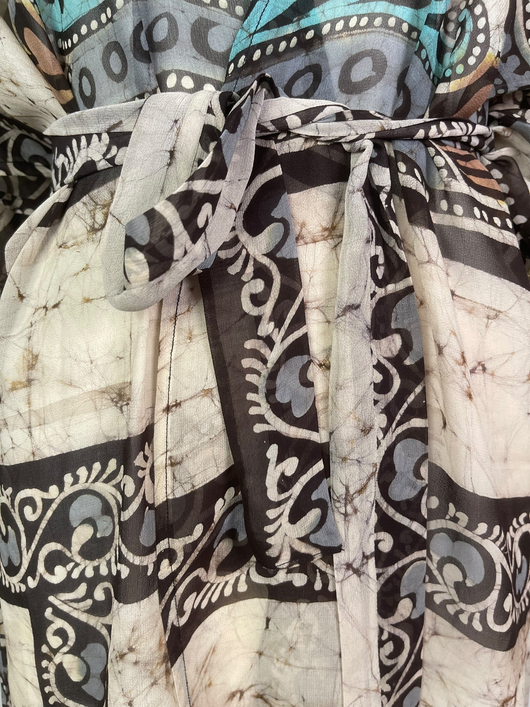 PRG8271 Sheer Avatar Long Pure Silk Kimono Sleeved Duster with Belt