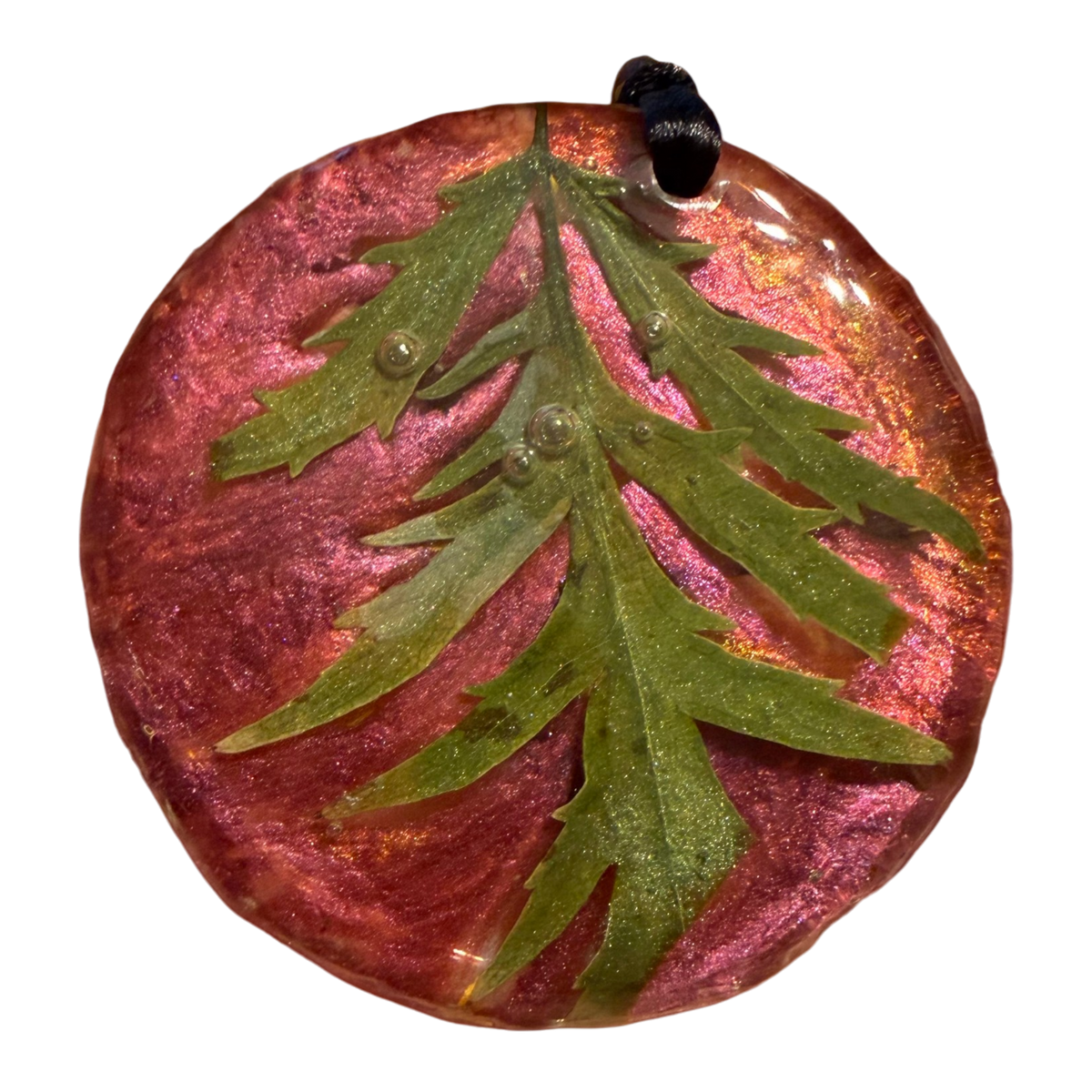 Lacy Leaf Pendant by Kristine’s Kreations – Handmade ethical Necklace from sariKNOTsari using upcycled silk. Designed in Canada for travel and slow fashion, loved from Toronto to LA to Sydney. Featuring Zsiska, Bryn Walker and Artisan Leather coats by Rejean Pepin, Pepin designs