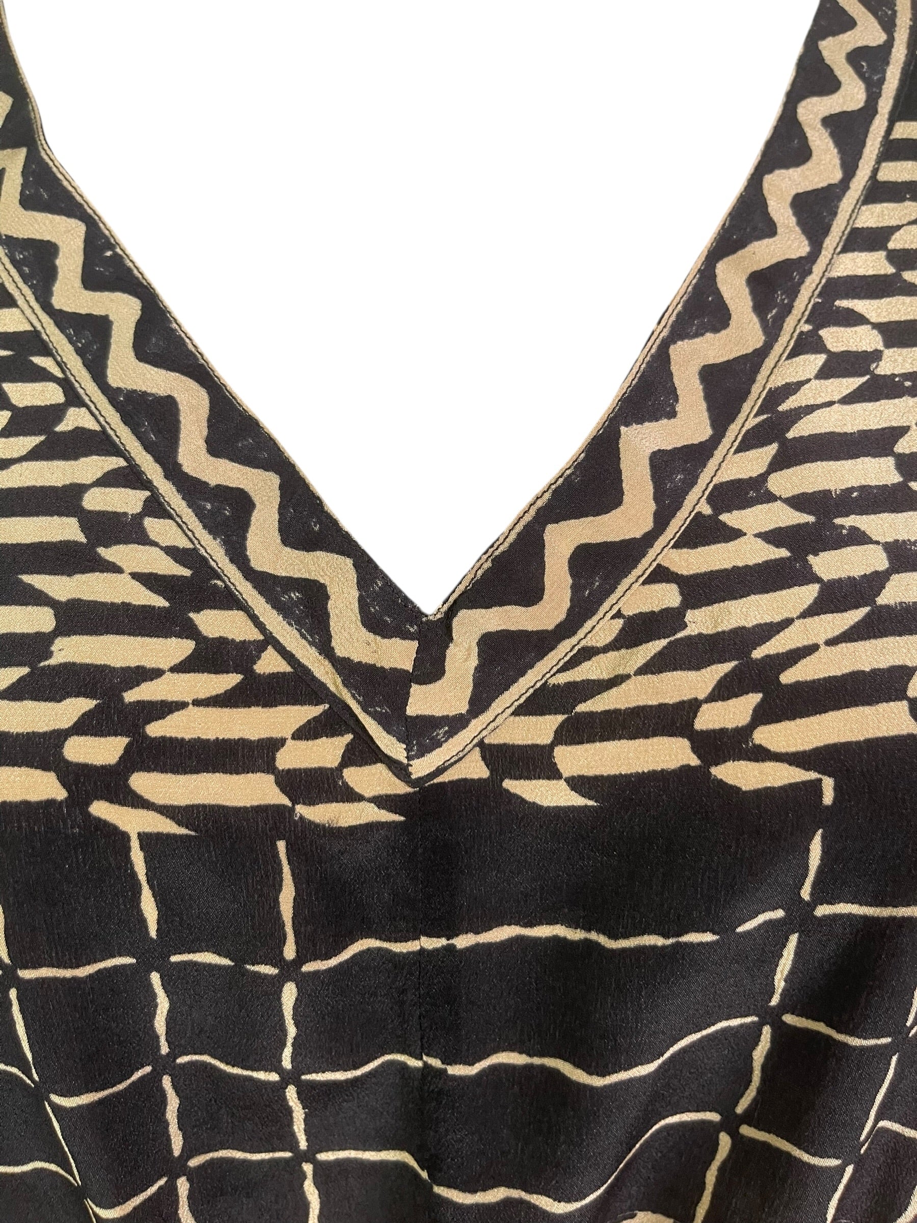 Releases Sunday at 8pm EST PRC8942 Avatar Pure Silk Maxi Kaftan