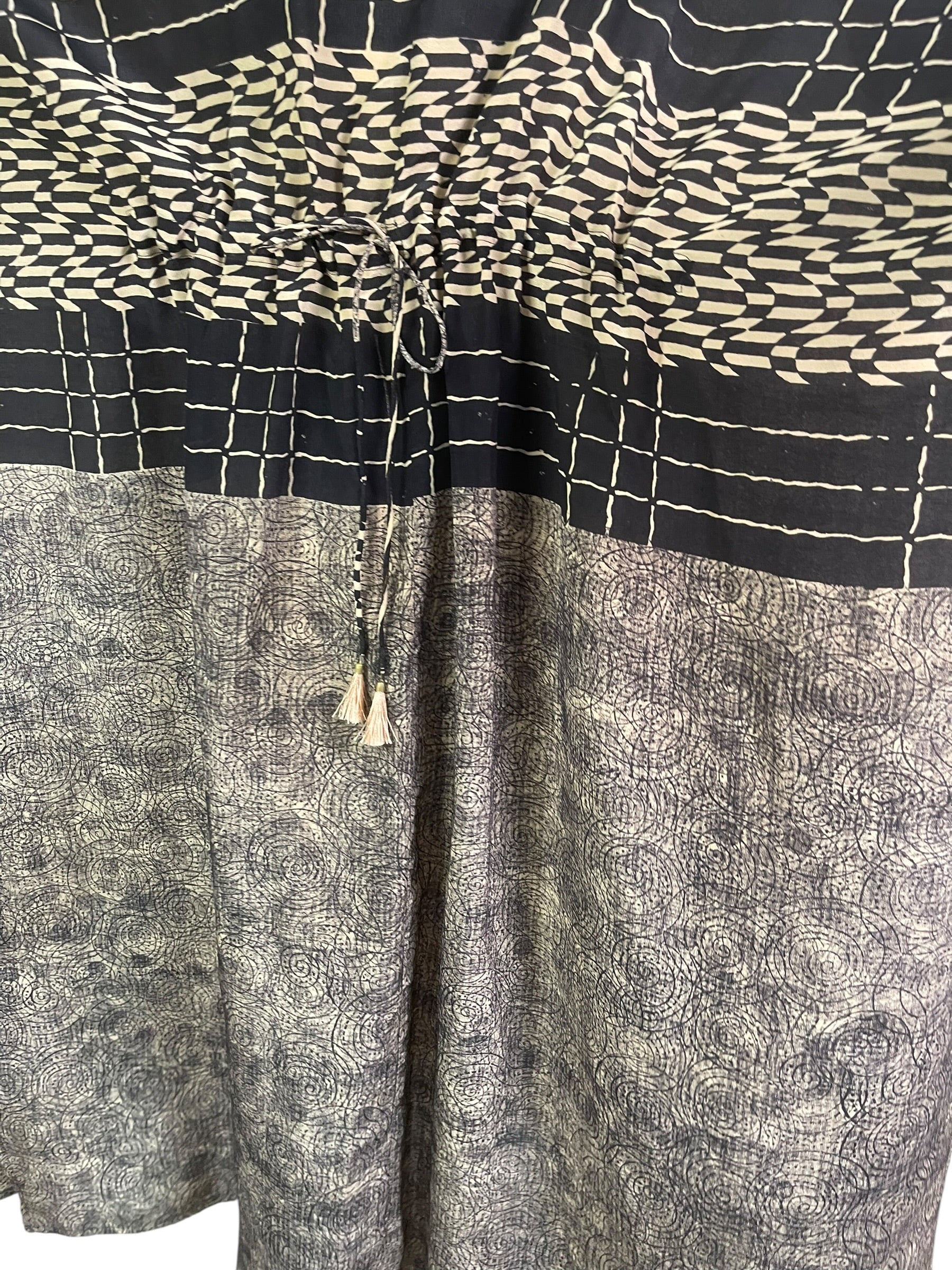 Releases Sunday at 8pm EST PRC8942 Avatar Pure Silk Maxi Kaftan