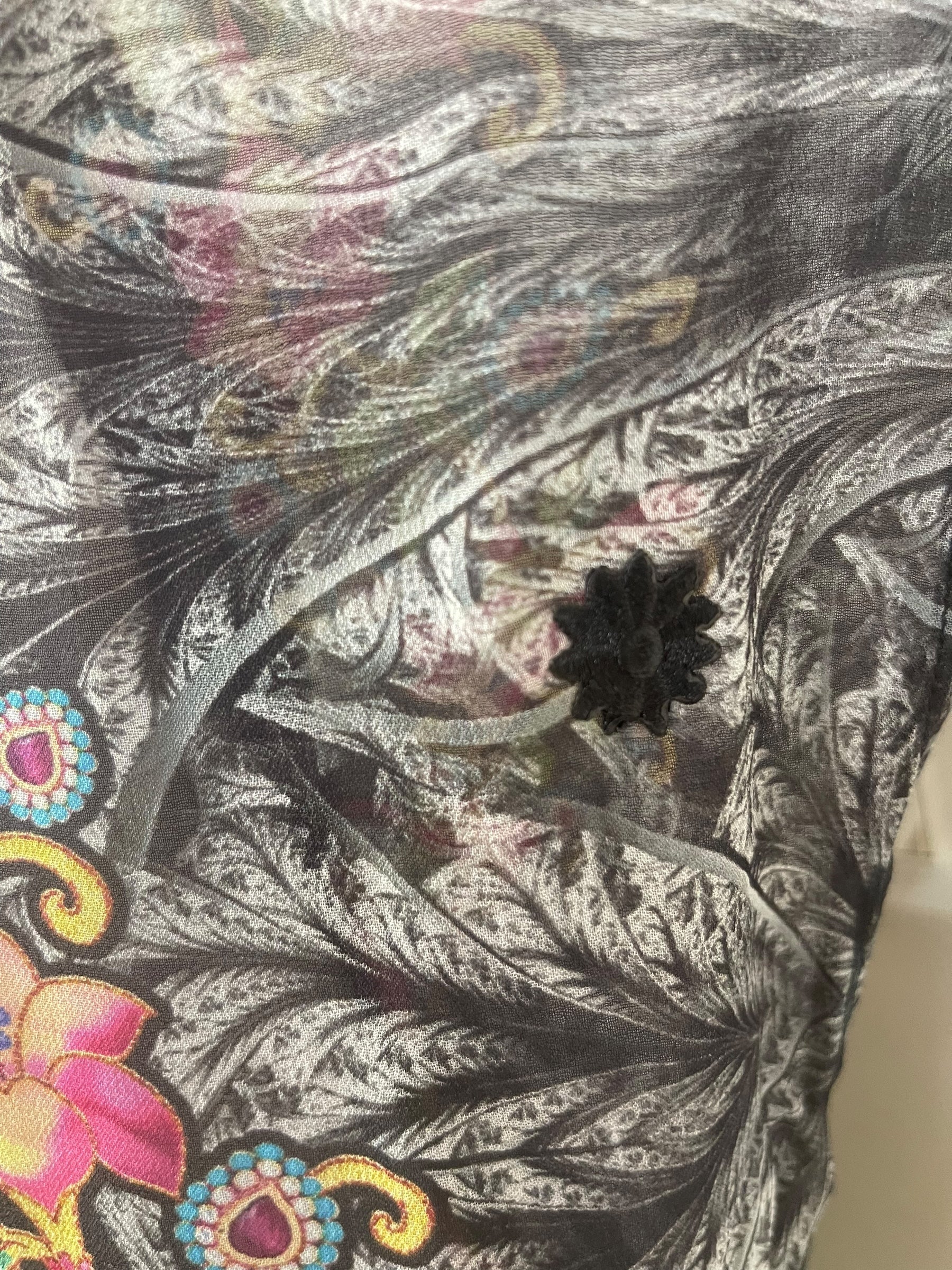 PRG8210 Sheer Avatar Pure Silk Maxi Kaftan by DECEMBER2025 – Handmade ethical Maxi Kaftan from sariKNOTsari using upcycled silk. Designed in Canada for travel and slow fashion, loved from Toronto to LA to Sydney.