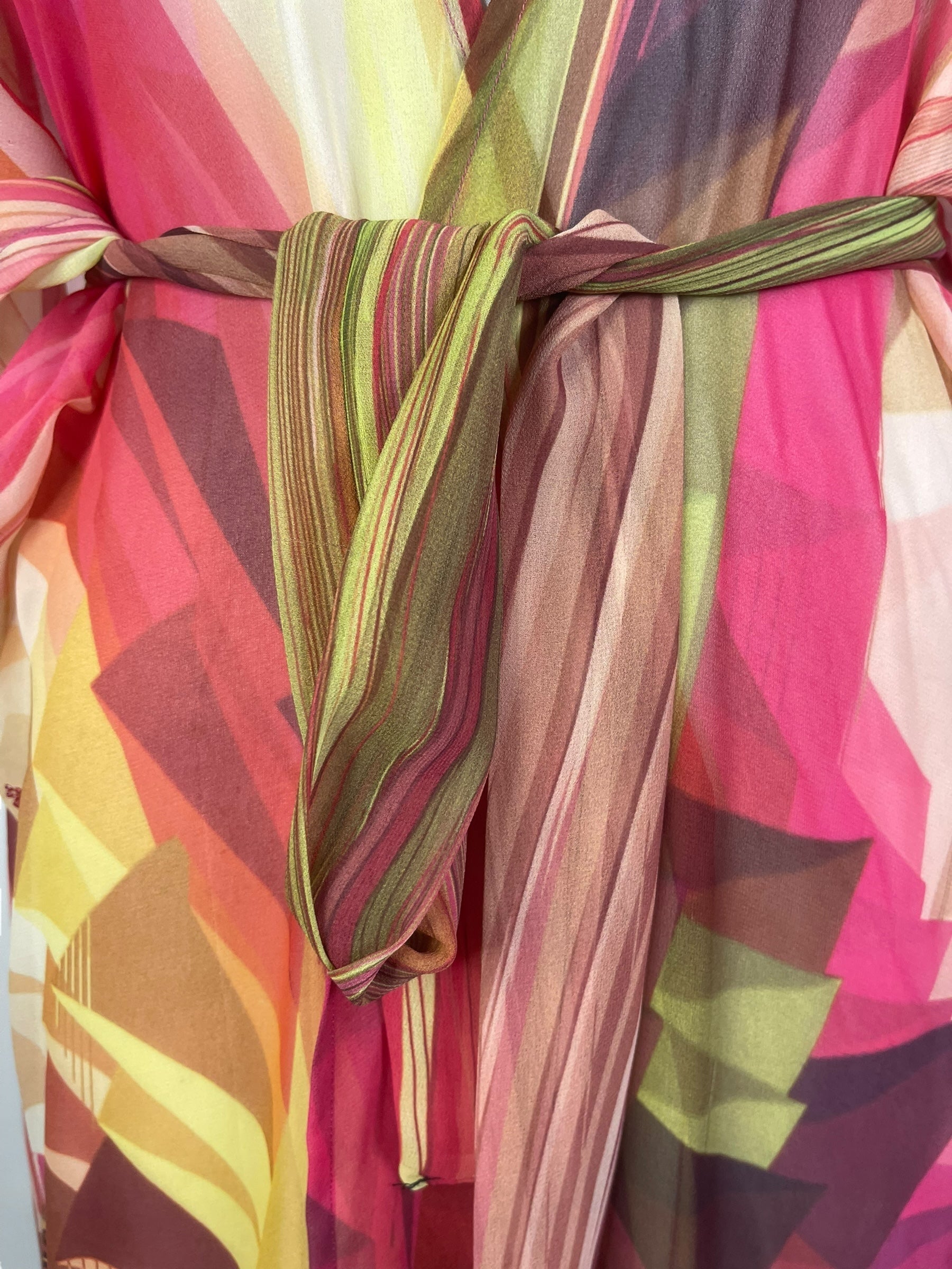 PRG8266 Sheer Wabi Sabi Pure Silk Kimono Sleeved Duster with Belt