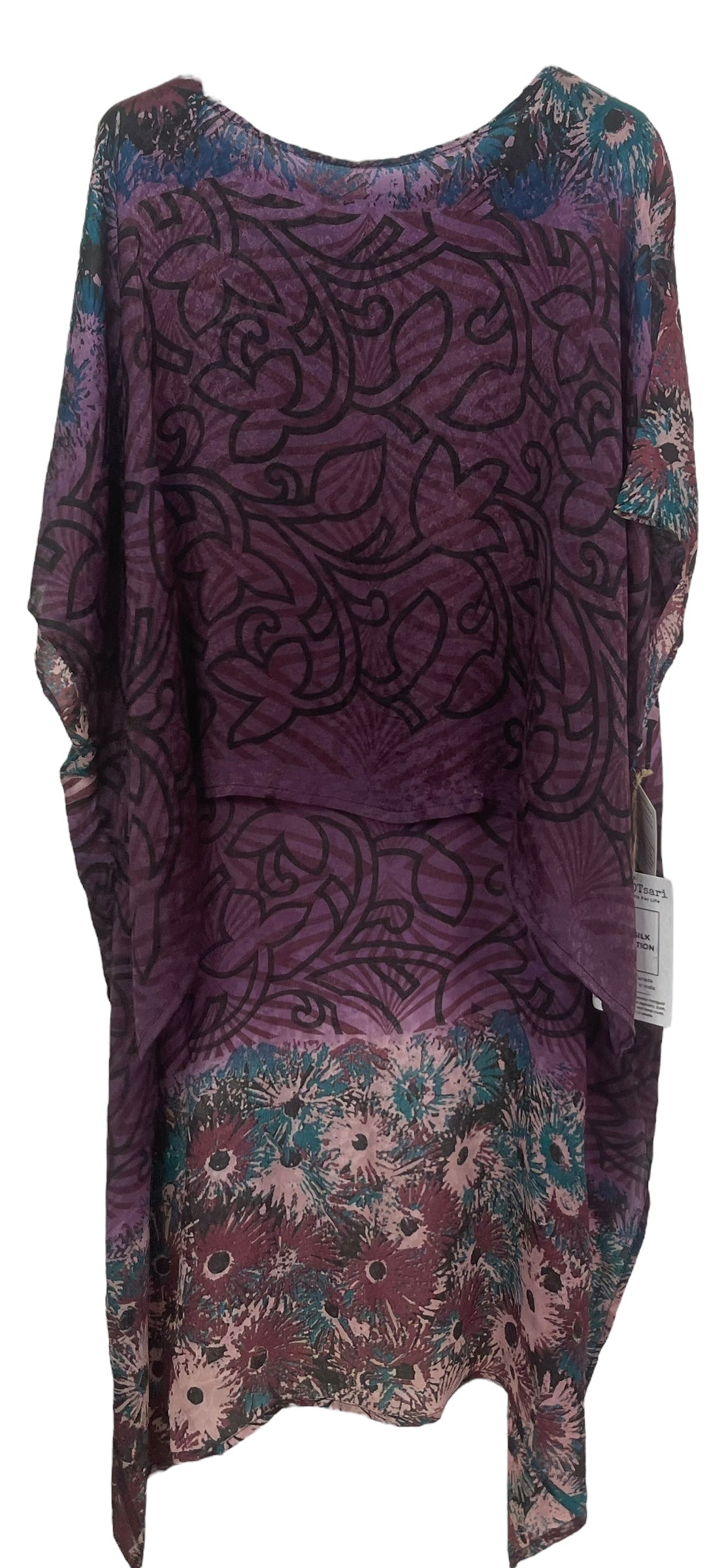 PREVIEW PRC8333 Avatar Pure Silk Hi Lo Top by DECEMBER2025 – Handmade ethical Hi Lo Top from sariKNOTsari using upcycled silk. Designed in Canada for travel and slow fashion, loved from Toronto to LA to Sydney.