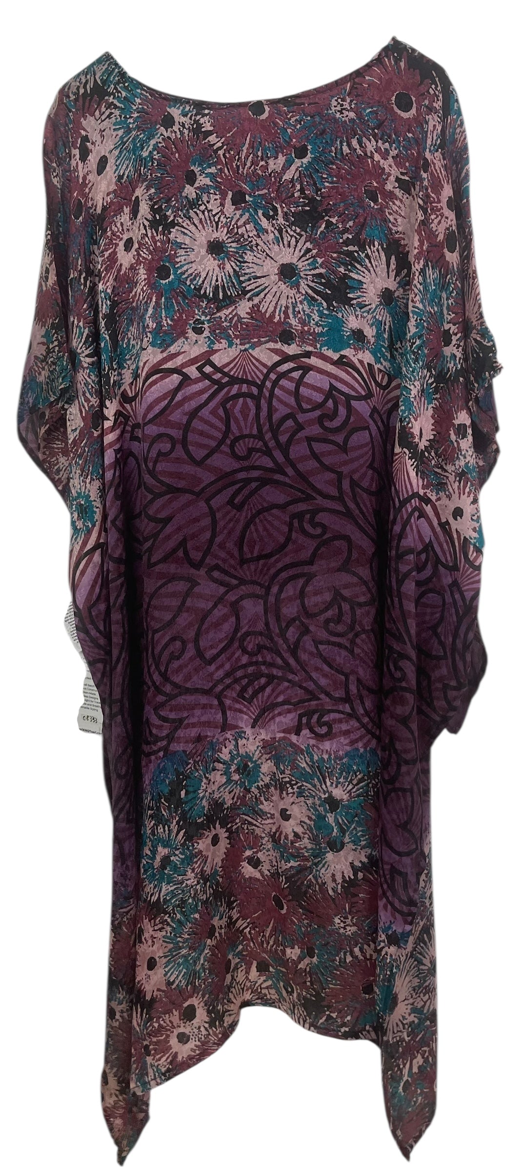 PREVIEW PRC8333 Avatar Pure Silk Hi Lo Top by DECEMBER2025 – Handmade ethical Hi Lo Top from sariKNOTsari using upcycled silk. Designed in Canada for travel and slow fashion, loved from Toronto to LA to Sydney.