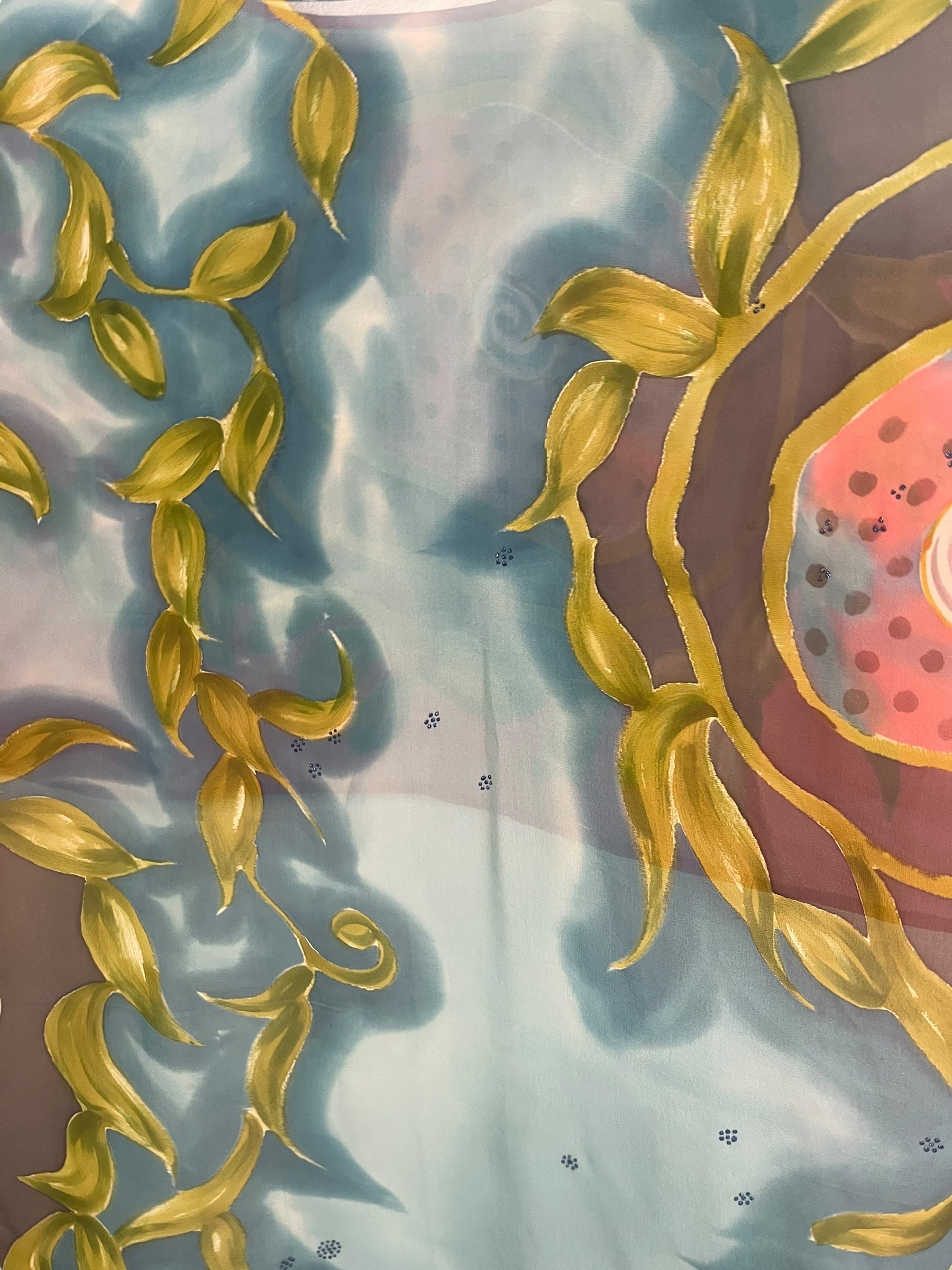 PREVIEW PRG8341 Sheer Wabi Sabi Pure Silk Hi Lo Top by DECEMBER2025 – Handmade ethical Hi Lo Top from sariKNOTsari using upcycled silk. Designed in Canada for travel and slow fashion, loved from Toronto to LA to Sydney.