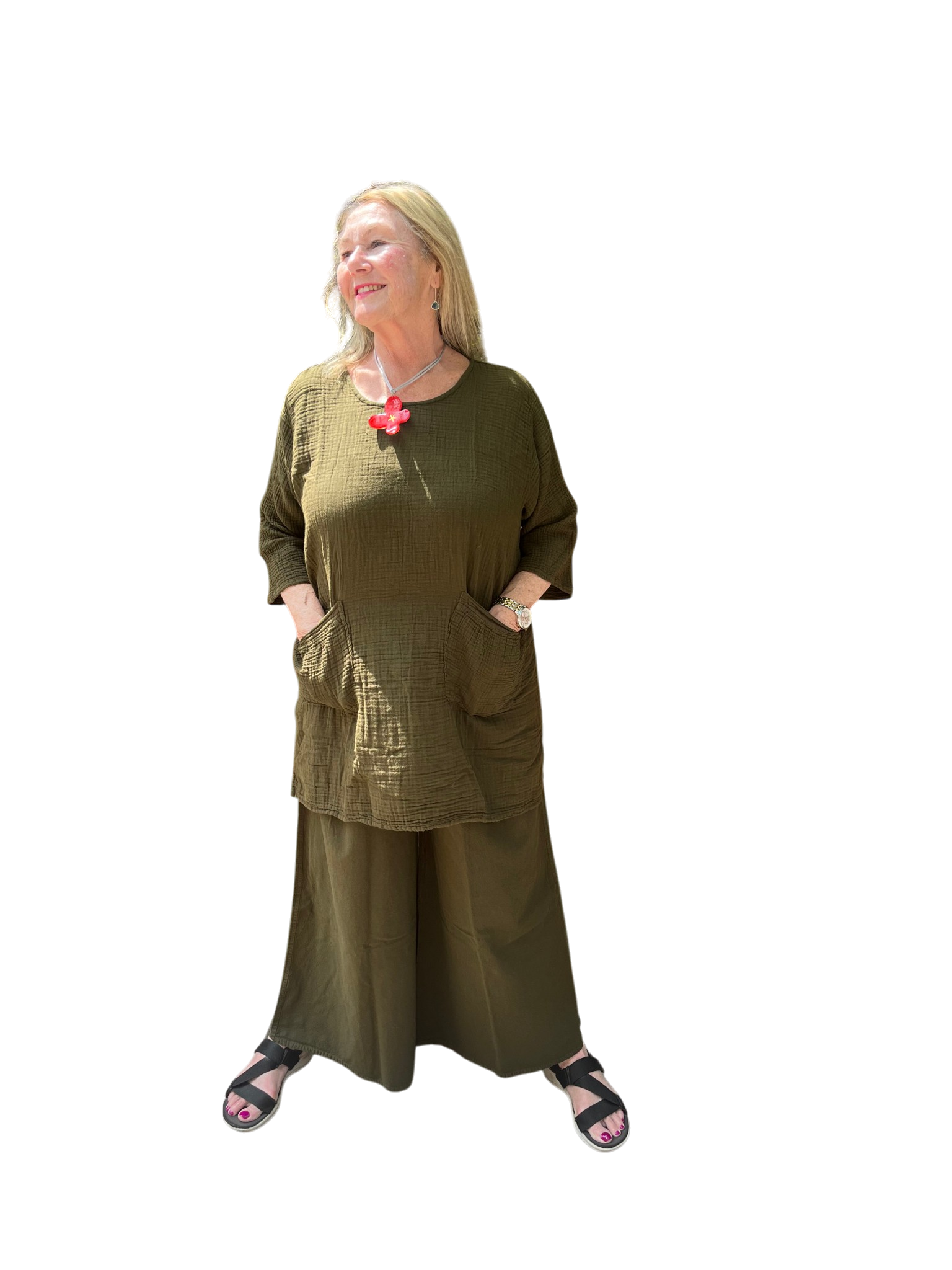 Olive Cotton Palazzo Pants by Creative Design – Handmade ethical Pants/Skirt from sariKNOTsari using upcycled silk. Designed in Canada for travel and slow fashion, loved from Toronto to LA to Sydney. Featuring Zsiska, Bryn Walker and Artisan Leather coats by Rejean Pepin, Pepin designs