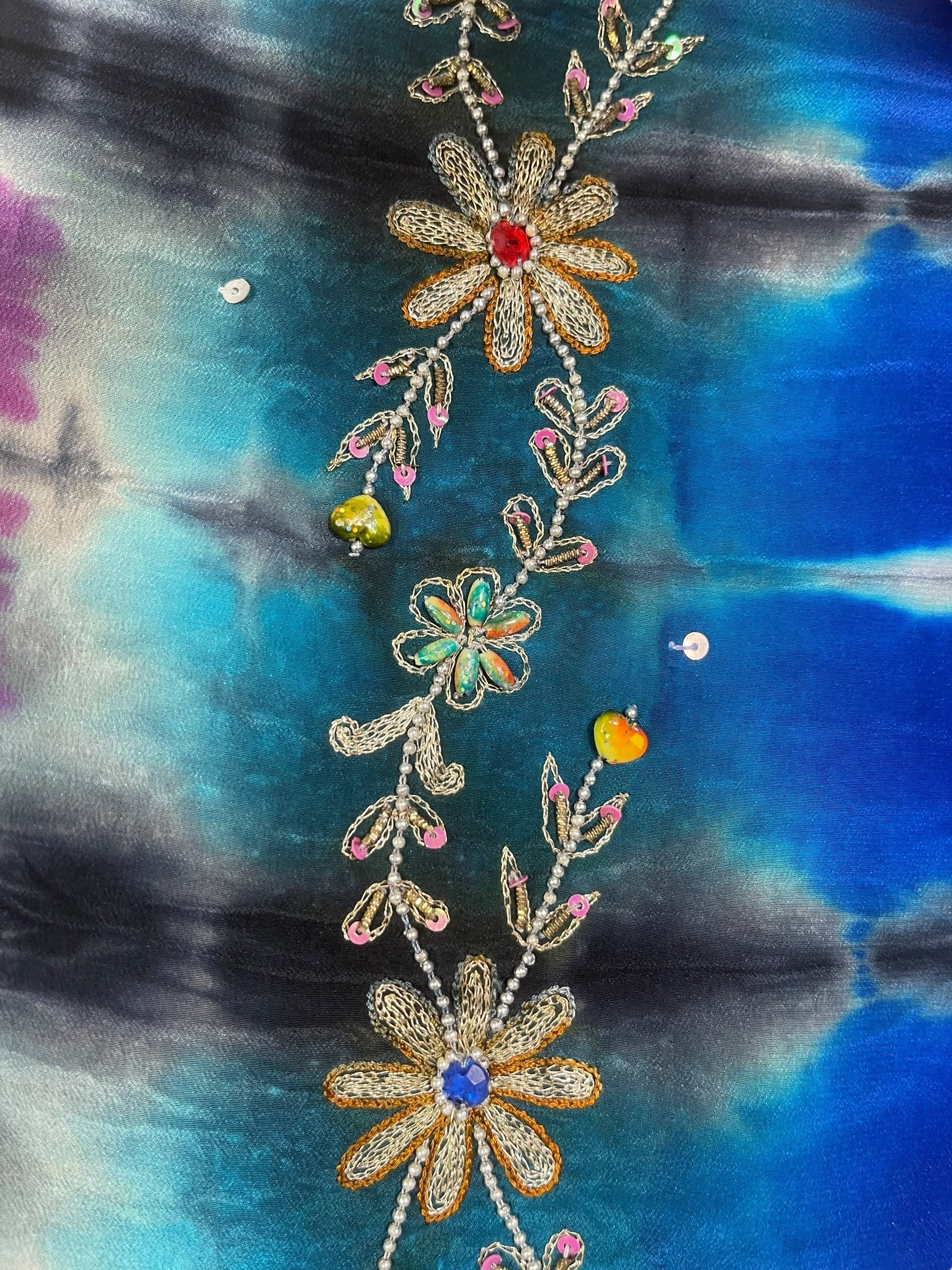 PREVIEW PRC8356 Avatar Reversible Pure Silk Jiva Jacket with Slits by DECEMBER2025 – Handmade ethical Jiva Jacket from sariKNOTsari using upcycled silk. Designed in Canada for travel and slow fashion, loved from Toronto to LA to Sydney.