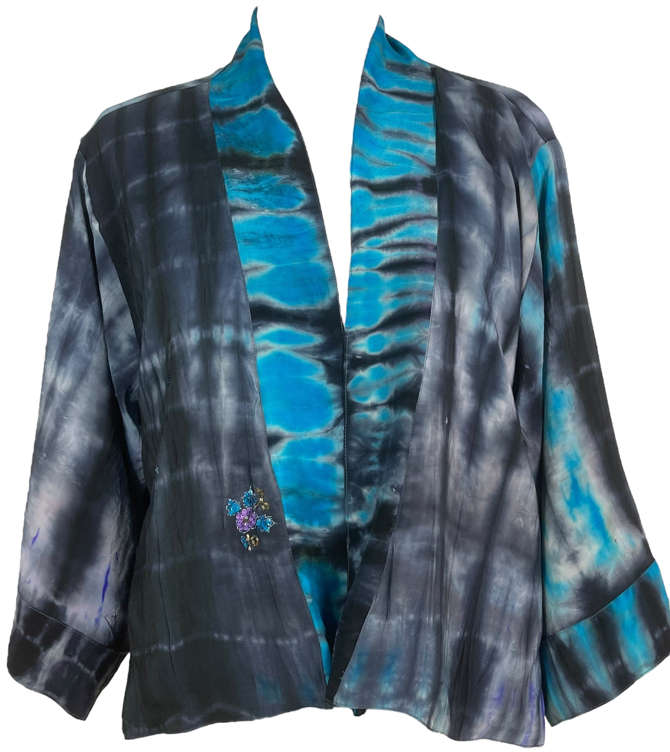 PREVIEW PRC8376 Avatar Reversible Pure Silk Jiva Jacket with Slits by DECEMBER2025 – Handmade ethical Jiva Jacket from sariKNOTsari using upcycled silk. Designed in Canada for travel and slow fashion, loved from Toronto to LA to Sydney.