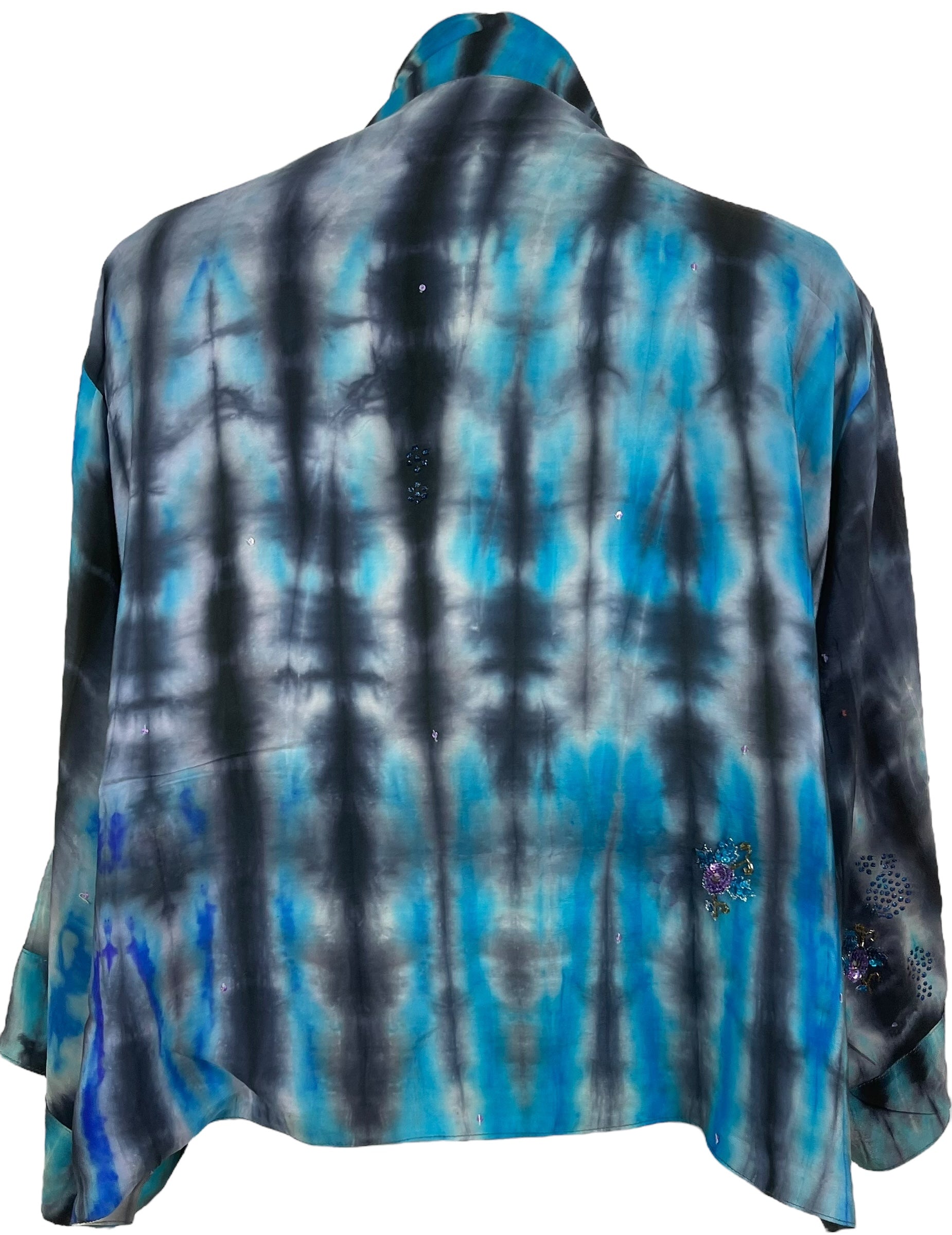 PREVIEW PRC8376 Avatar Reversible Pure Silk Jiva Jacket with Slits by DECEMBER2025 – Handmade ethical Jiva Jacket from sariKNOTsari using upcycled silk. Designed in Canada for travel and slow fashion, loved from Toronto to LA to Sydney.