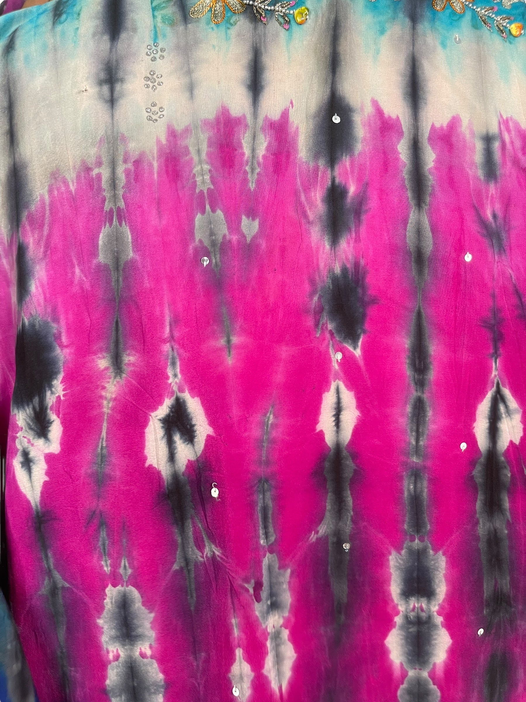 PREVIEW PRC8374 Avatar Reversible Pure Silk Jiva Jacket with Slits by DECEMBER2025 – Handmade ethical Jiva Jacket from sariKNOTsari using upcycled silk. Designed in Canada for travel and slow fashion, loved from Toronto to LA to Sydney.