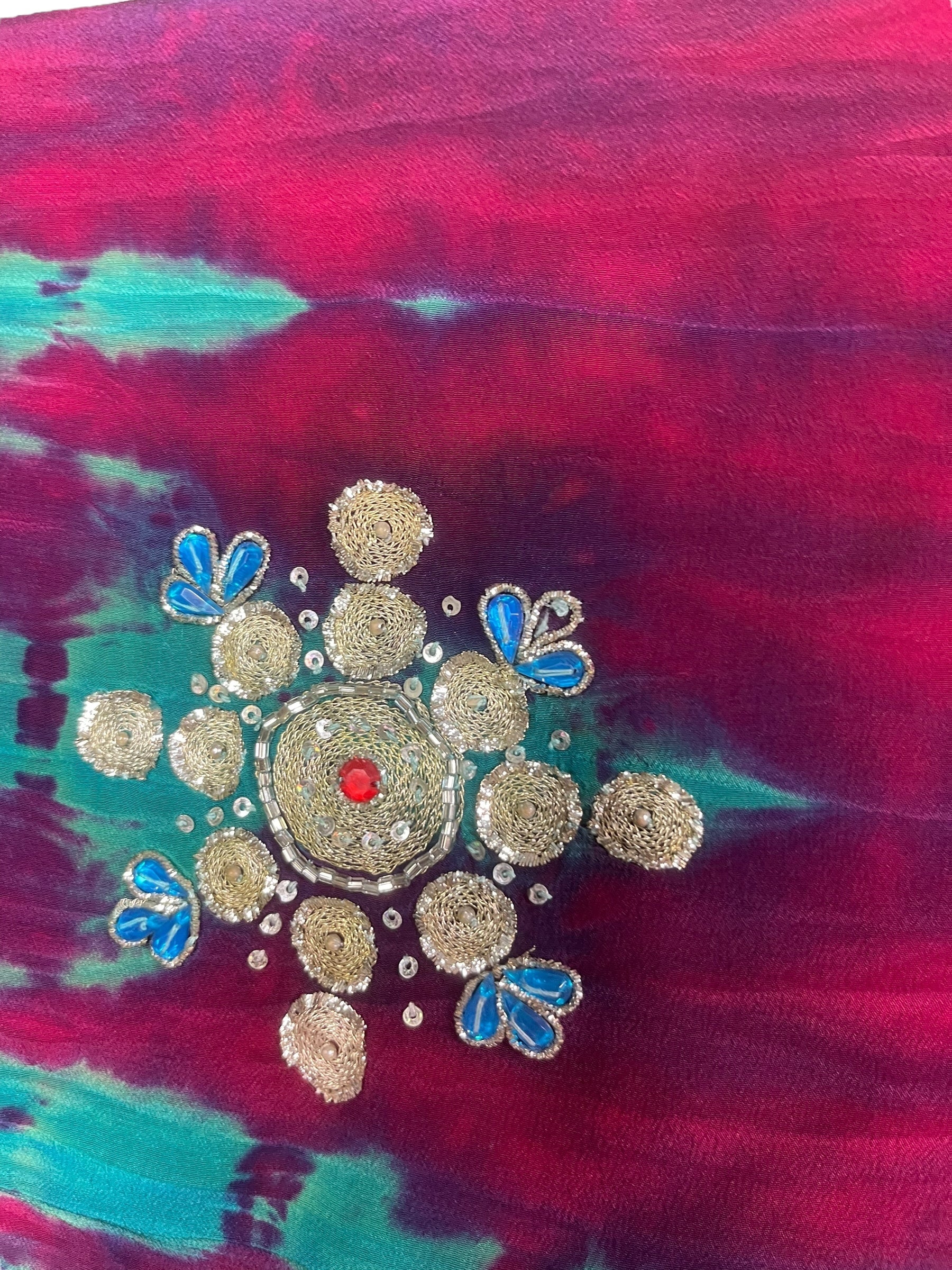 PREVIEW PRC8361 Avatar Reversible Pure Silk Jiva Jacket with Slits by DECEMBER2025 – Handmade ethical Jiva Jacket from sariKNOTsari using upcycled silk. Designed in Canada for travel and slow fashion, loved from Toronto to LA to Sydney.