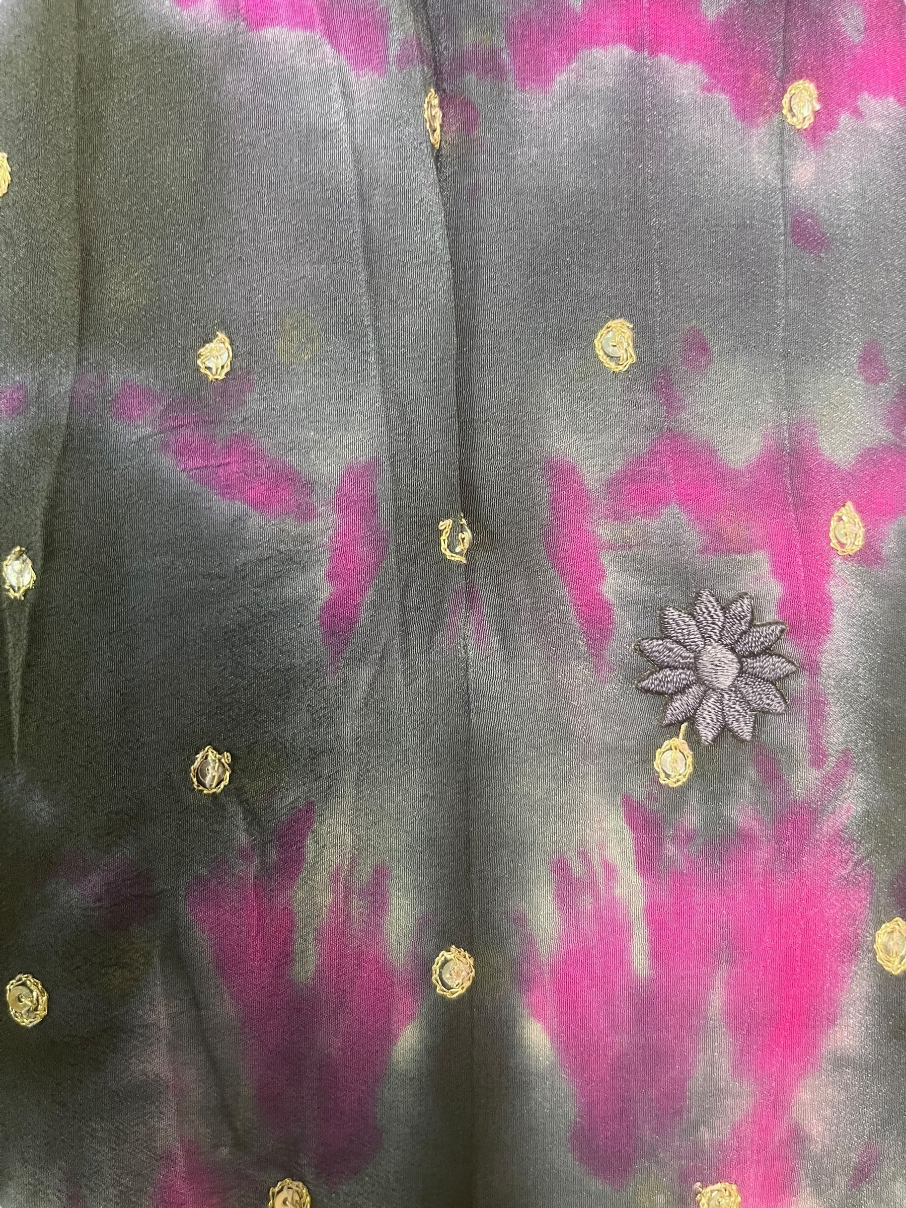 PREVIEW PRC8351 Avatar Reversible Pure Silk Jiva Jacket with Slits by DECEMBER2025 – Handmade ethical Jiva Jacket from sariKNOTsari using upcycled silk. Designed in Canada for travel and slow fashion, loved from Toronto to LA to Sydney.