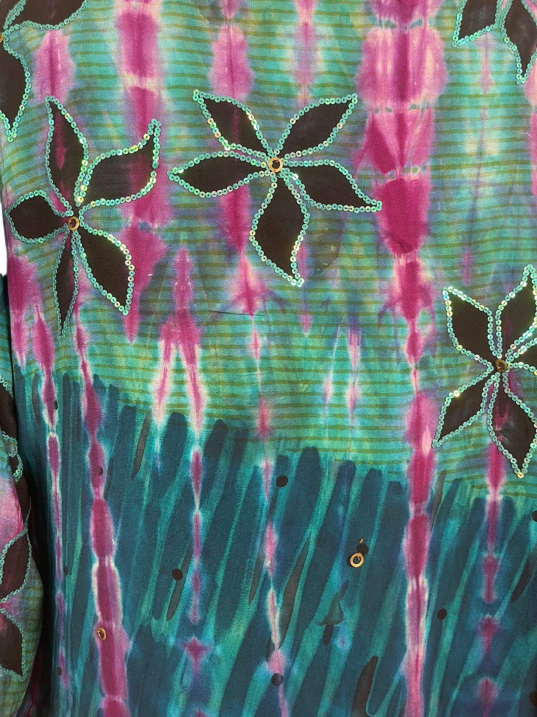 PREVIEW PRC8384 Avatar Reversible Pure Silk Jiva Jacket with Slits by DECEMBER2025 – Handmade ethical Jiva Jacket from sariKNOTsari using upcycled silk. Designed in Canada for travel and slow fashion, loved from Toronto to LA to Sydney.