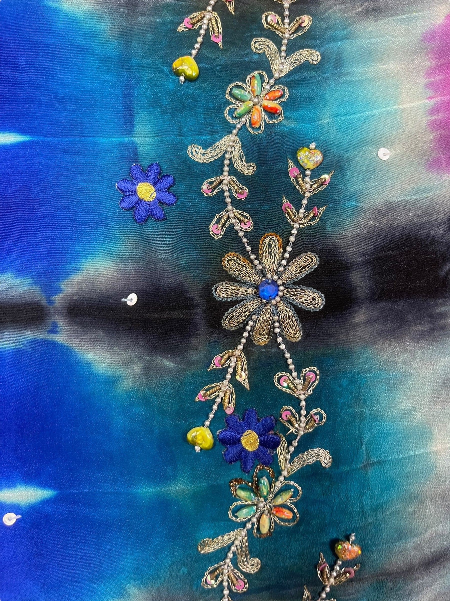 PREVIEW PRC8354 Avatar Reversible Pure Silk Jiva Jacket with Slits by DECEMBER2025 – Handmade ethical Jiva Jacket from sariKNOTsari using upcycled silk. Designed in Canada for travel and slow fashion, loved from Toronto to LA to Sydney.