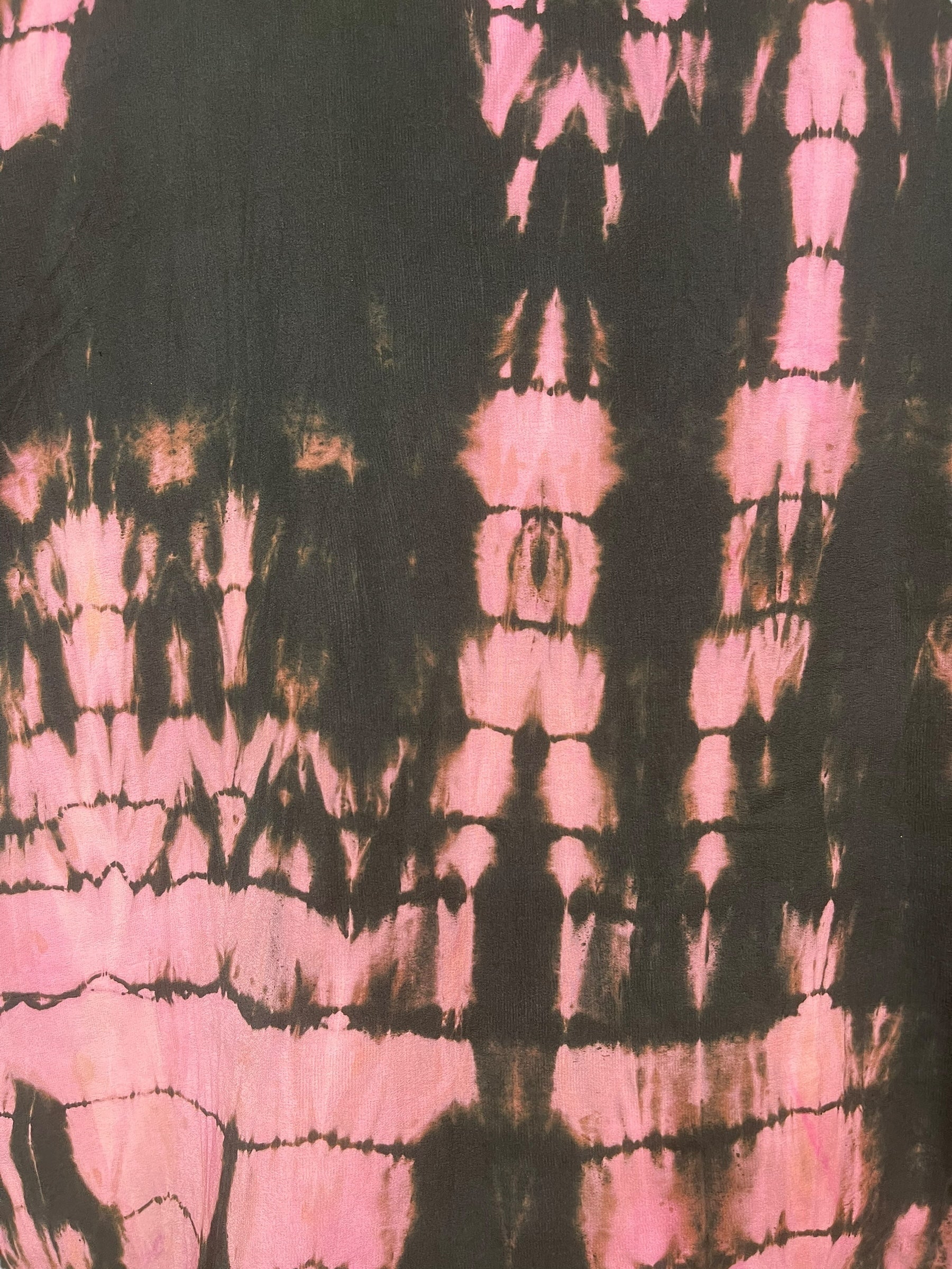 PREVIEW PRC8354 Avatar Reversible Pure Silk Jiva Jacket with Slits by DECEMBER2025 – Handmade ethical Jiva Jacket from sariKNOTsari using upcycled silk. Designed in Canada for travel and slow fashion, loved from Toronto to LA to Sydney.