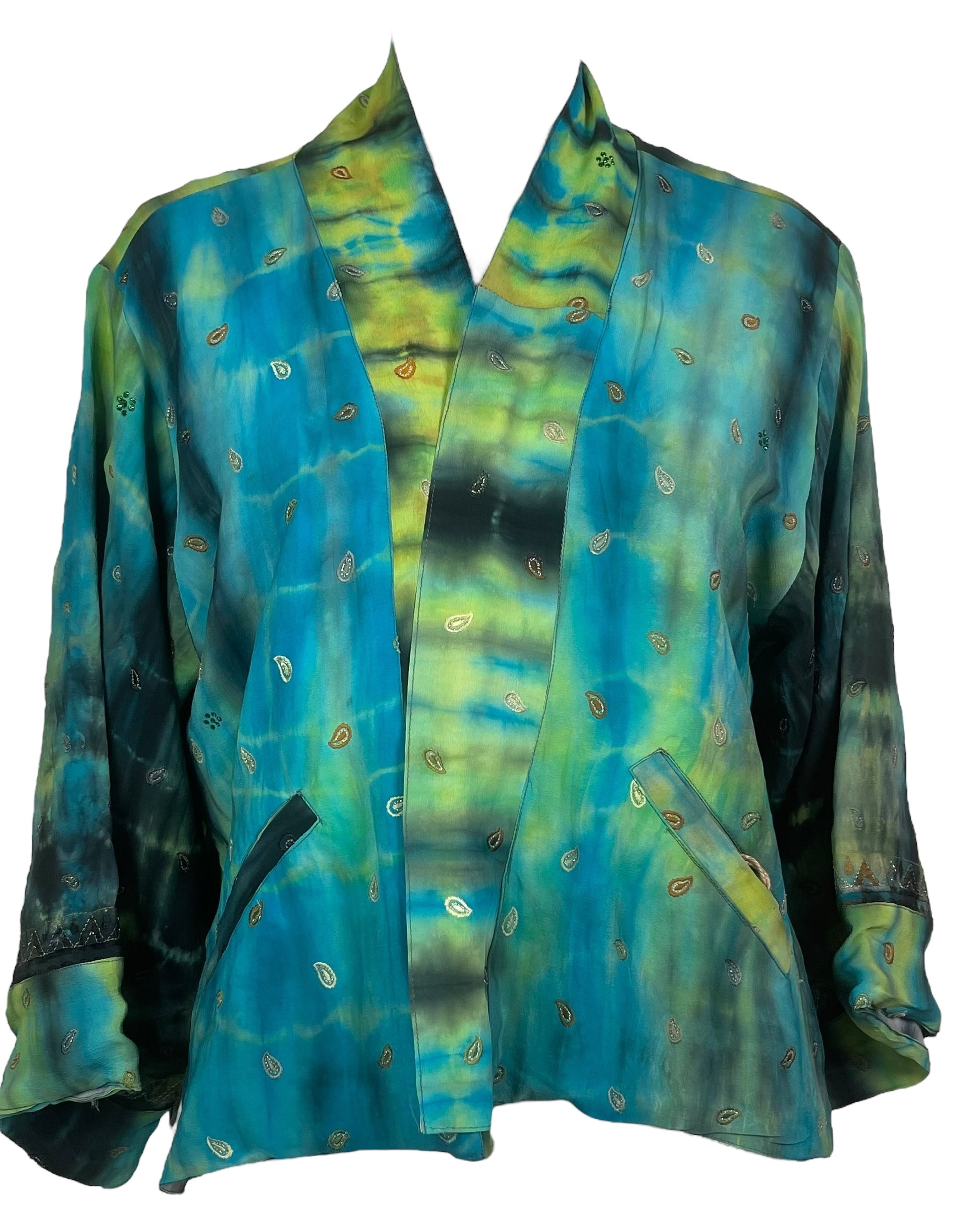 PREVIEW PRC8369 Avatar Reversible Pure Silk Jiva Jacket with Slits by DECEMBER2025 – Handmade ethical Jiva Jacket from sariKNOTsari using upcycled silk. Designed in Canada for travel and slow fashion, loved from Toronto to LA to Sydney.