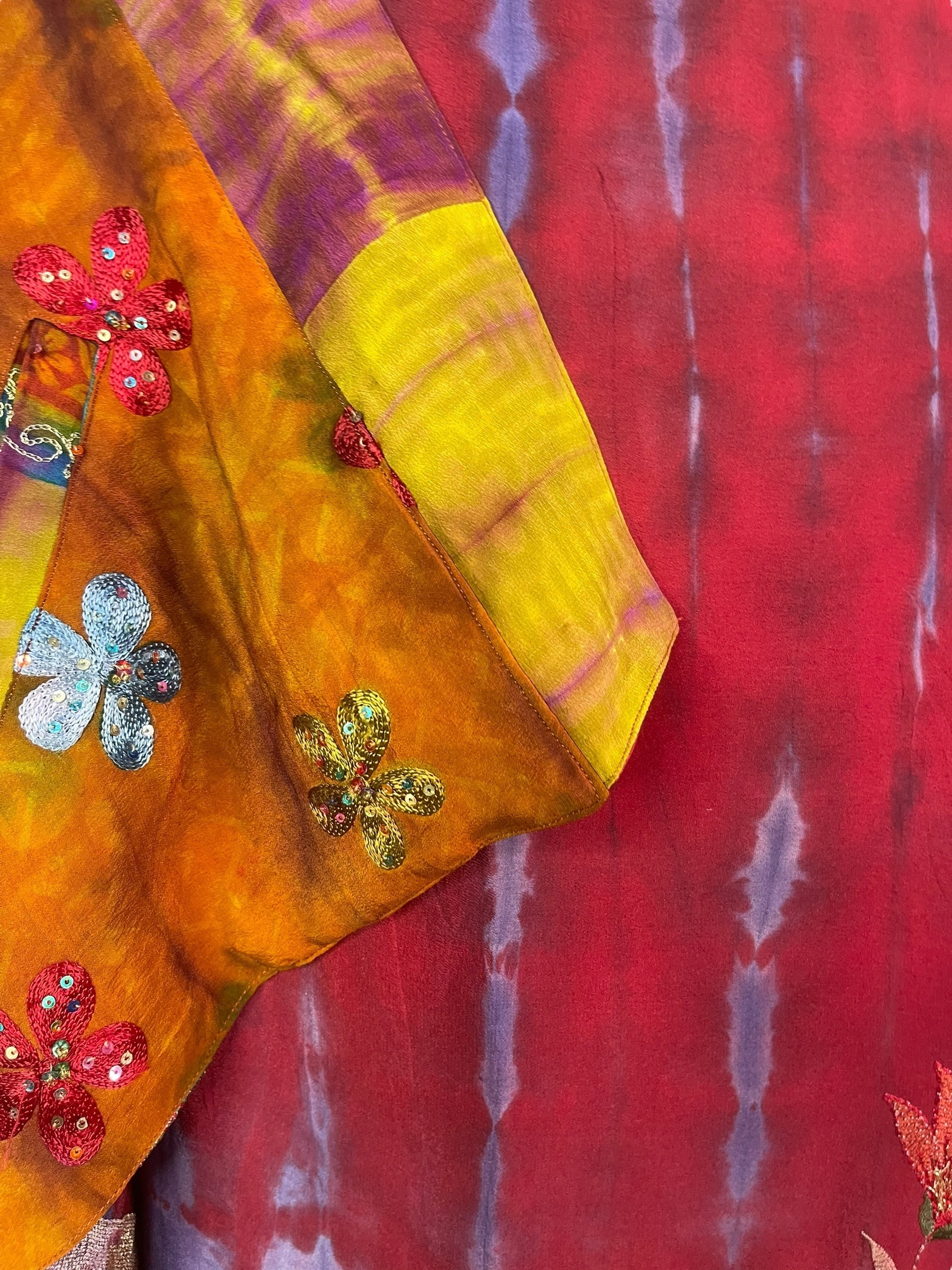 PREVIEW PRC8355 Avatar Reversible Pure Silk Jiva Jacket with Slits by DECEMBER2025 – Handmade ethical Jiva Jacket from sariKNOTsari using upcycled silk. Designed in Canada for travel and slow fashion, loved from Toronto to LA to Sydney.