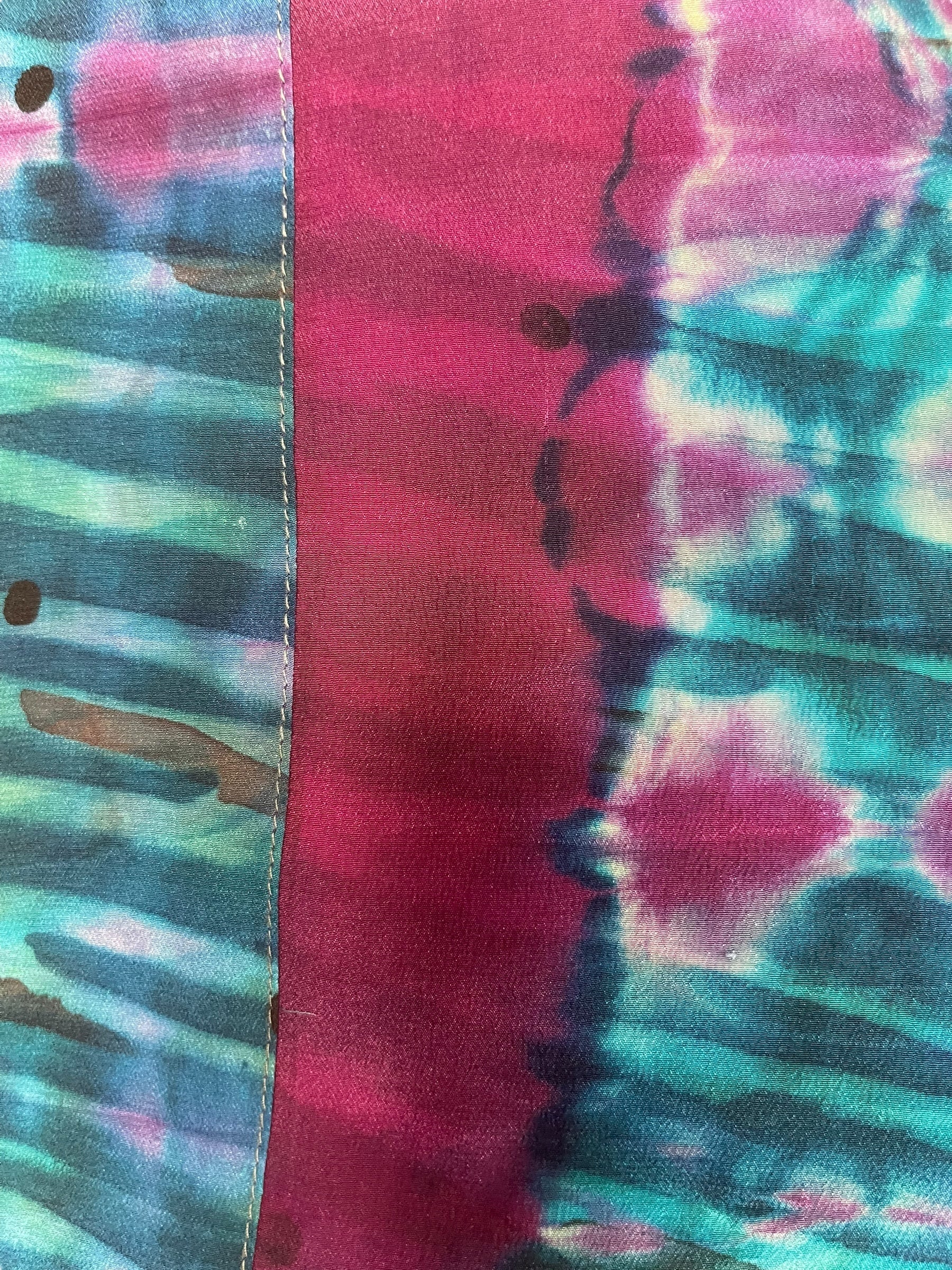 PREVIEW PRC7919 Avatar Reversible Pure Silk Jiva Jacket with Slits by DECEMBER2025 – Handmade ethical Jiva Jacket from sariKNOTsari using upcycled silk. Designed in Canada for travel and slow fashion, loved from Toronto to LA to Sydney.