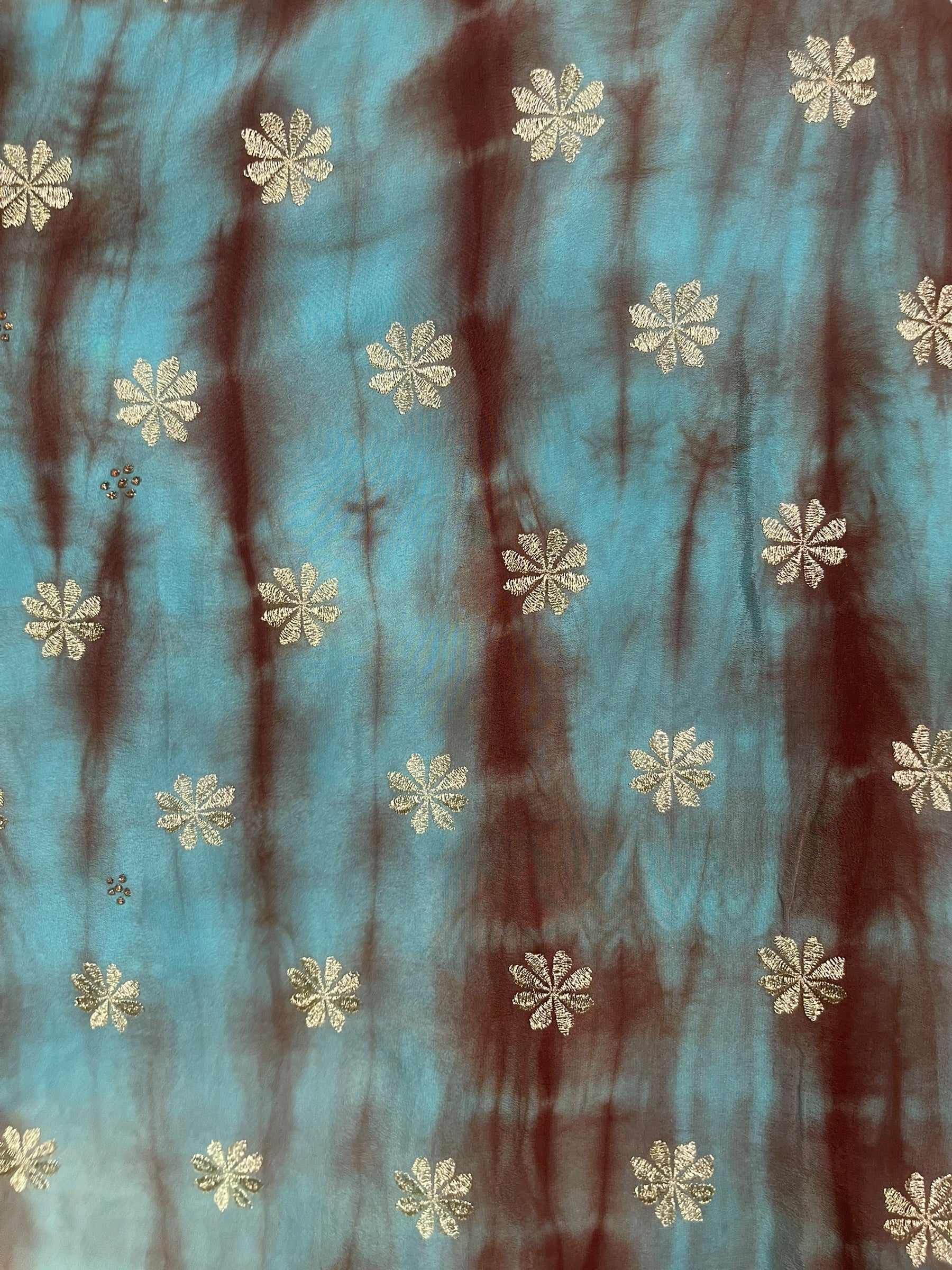 PREVIEW PRC7918 Avatar Reversible Pure Silk Jiva Jacket with Slits by DECEMBER2025 – Handmade ethical Jiva Jacket from sariKNOTsari using upcycled silk. Designed in Canada for travel and slow fashion, loved from Toronto to LA to Sydney.