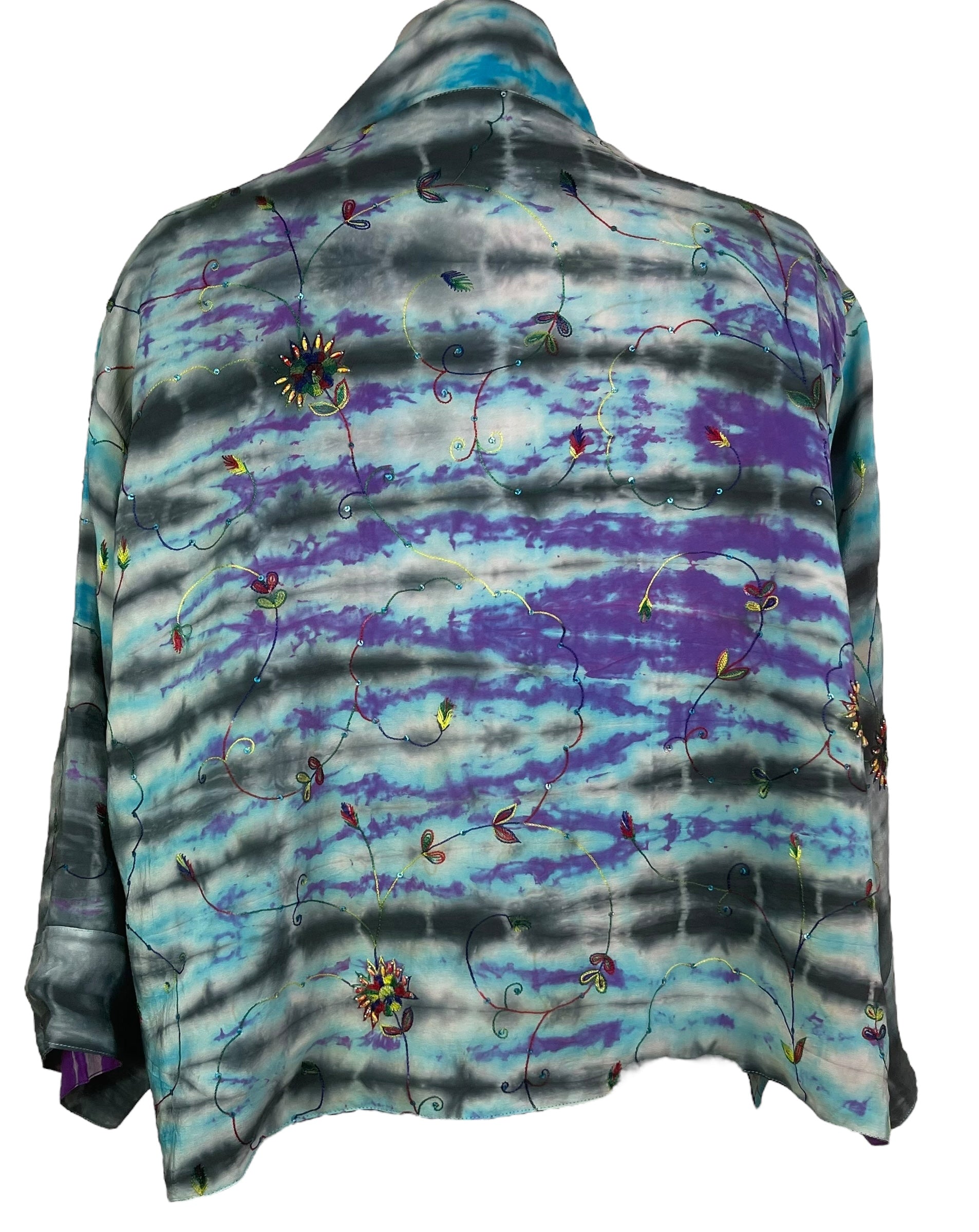 PREVIEW PRC8367 Avatar Reversible Pure Silk Jiva Jacket with Slits by DECEMBER2025 – Handmade ethical Jiva Jacket from sariKNOTsari using upcycled silk. Designed in Canada for travel and slow fashion, loved from Toronto to LA to Sydney.